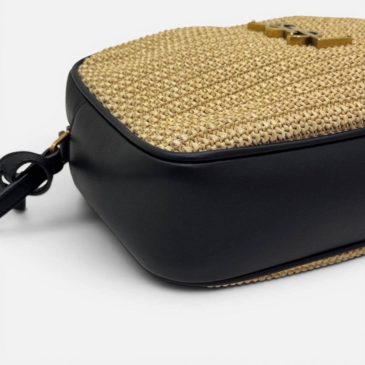 Camera Bag Lou in raffia e pelle