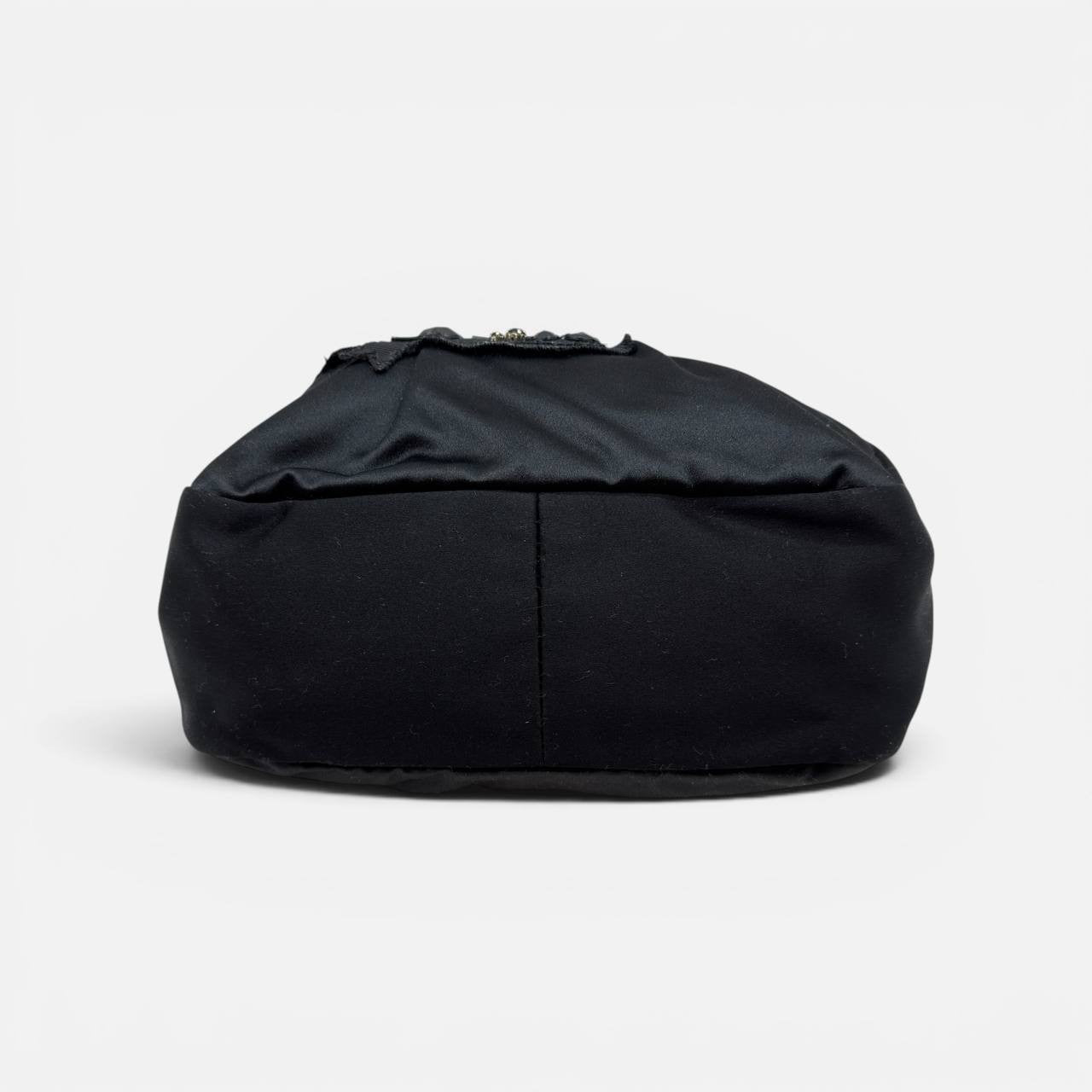Clutch bag in raso nero