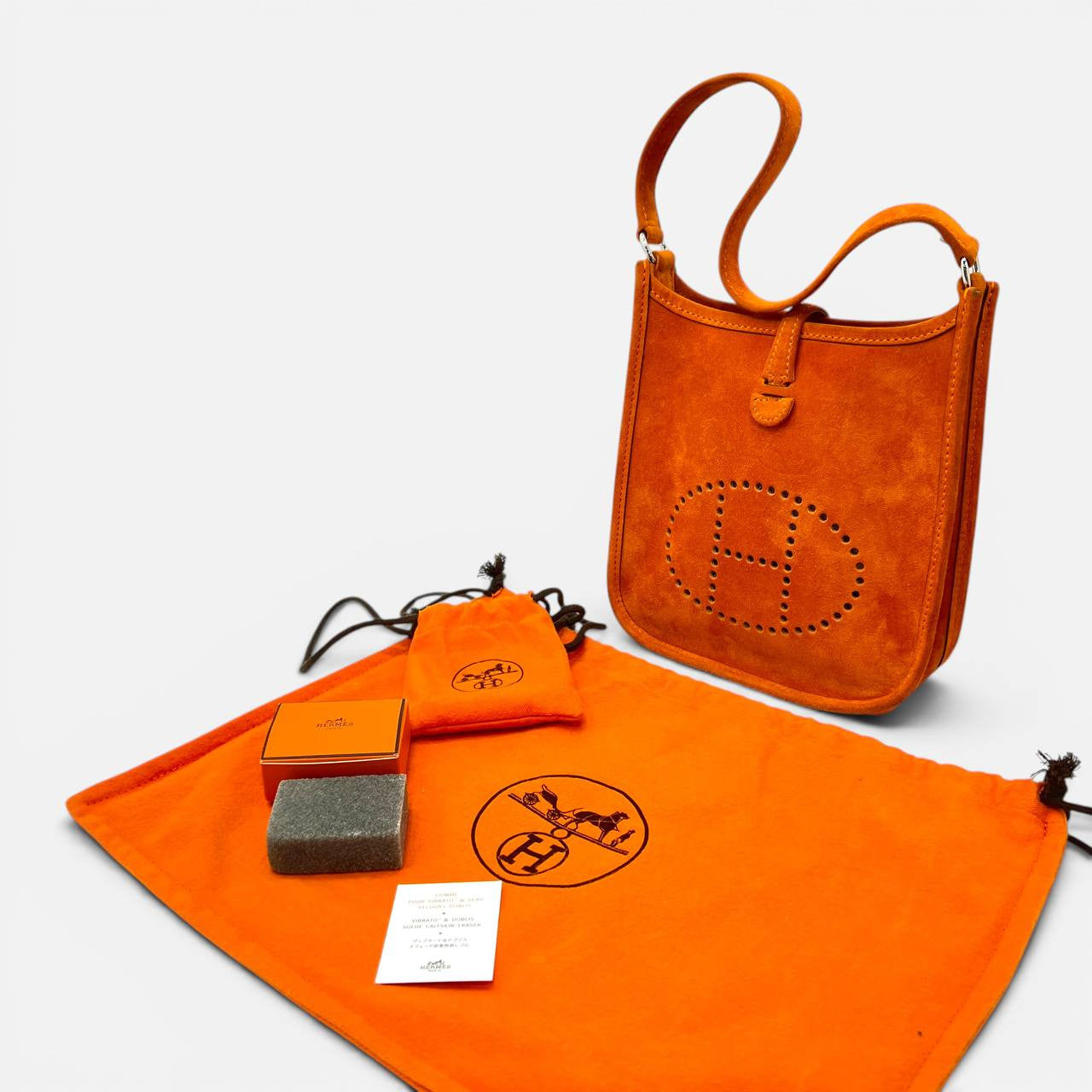 Evelyne mini a mano in suede