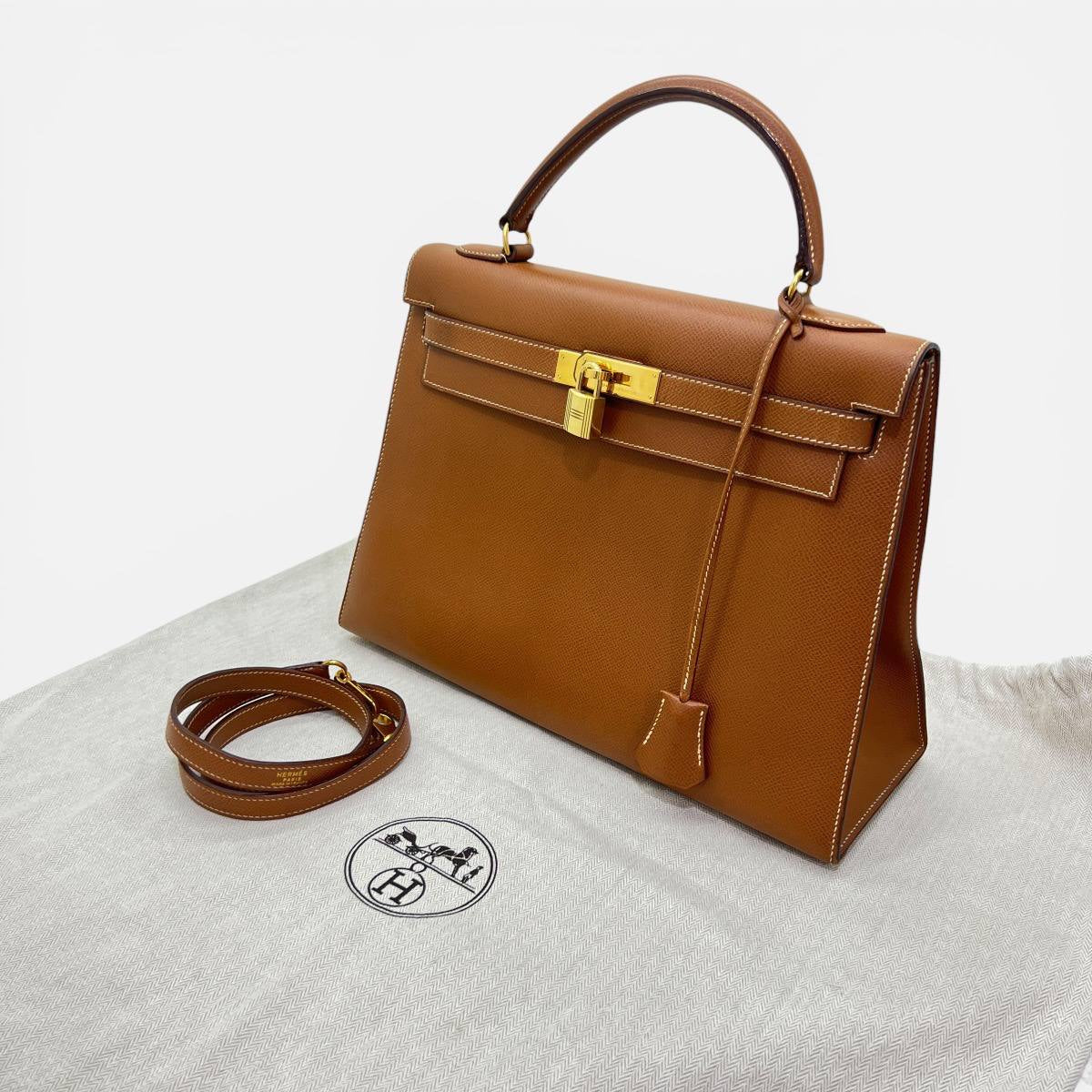 Kelly 32 Gold