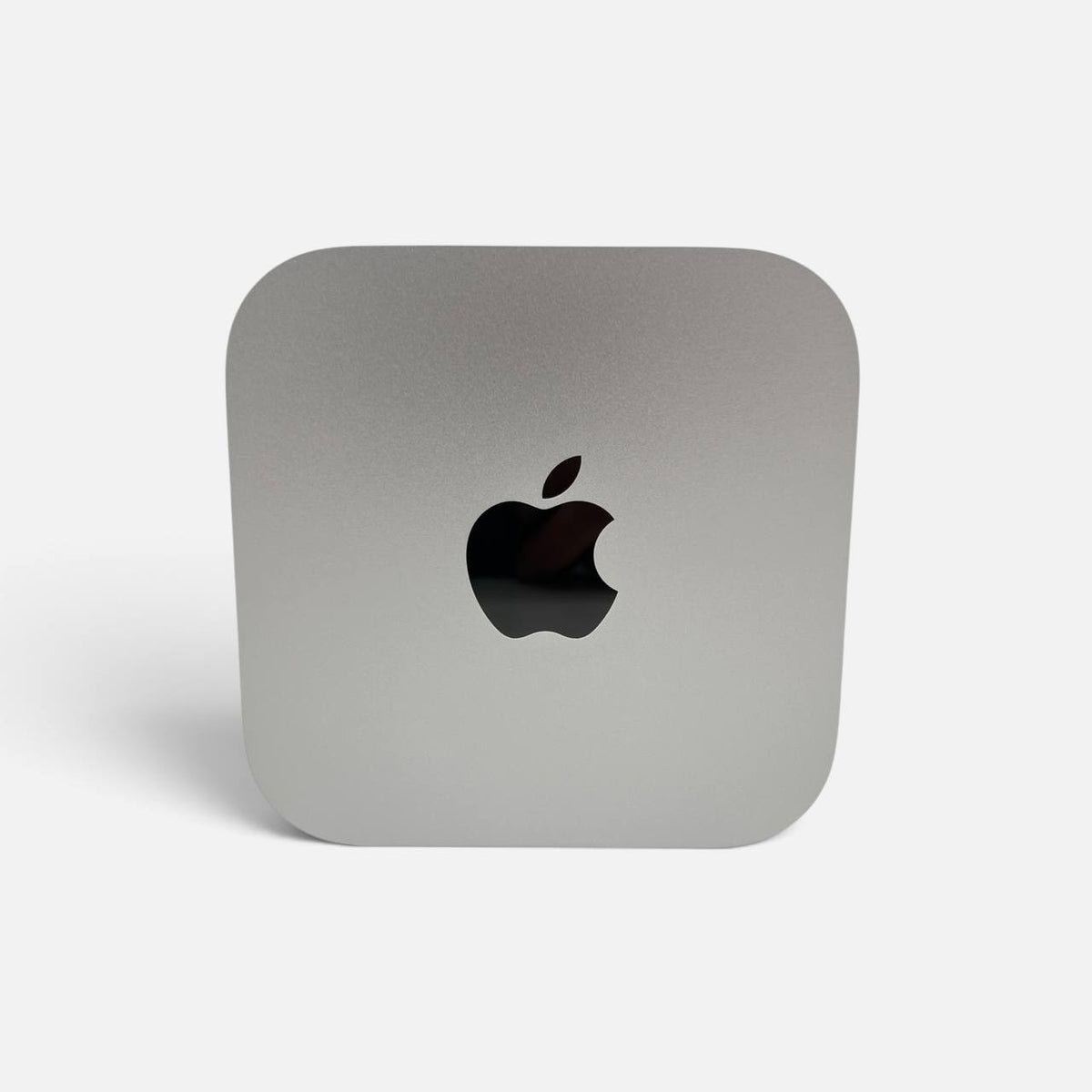 Mac Mini M6 16 gb 256