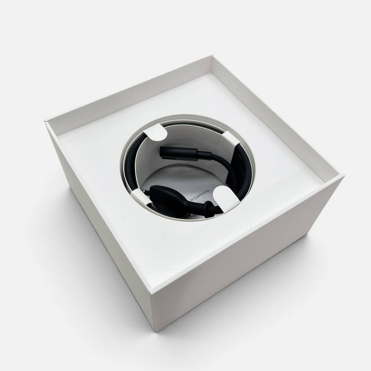 Mac Mini M6 16 gb 256