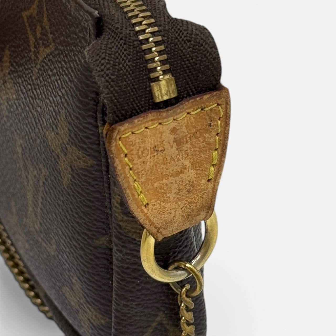 Mini Pochette Accessoires
