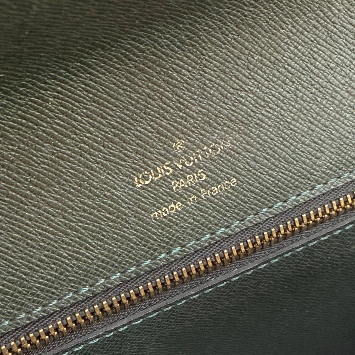 Pochette Taiga Belair