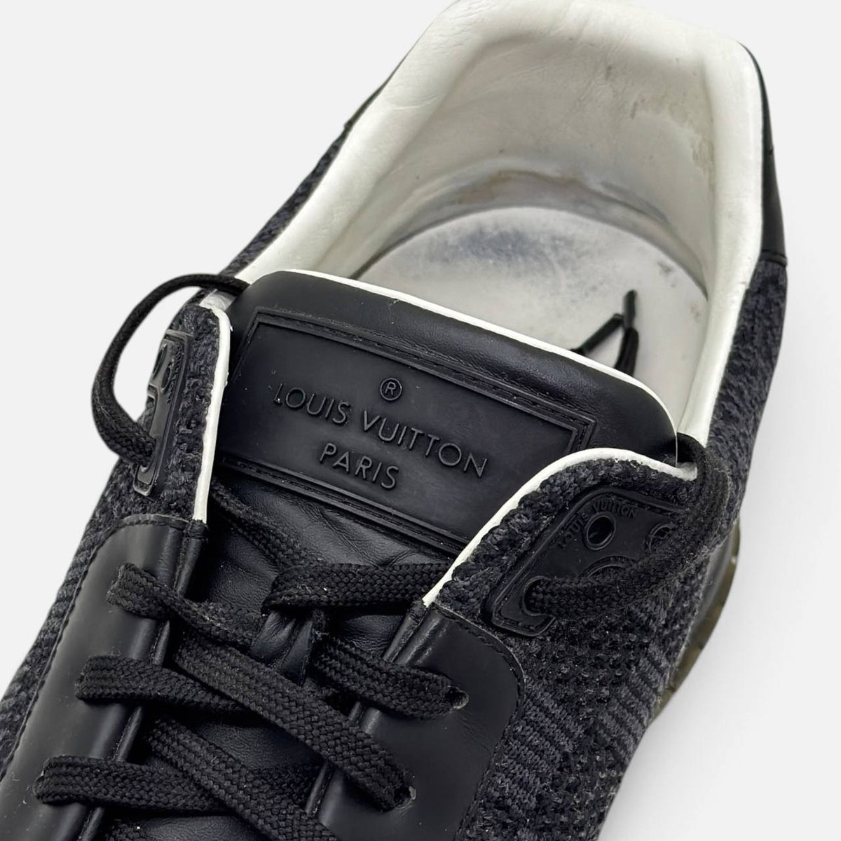 Sneakers Run Away 44,5