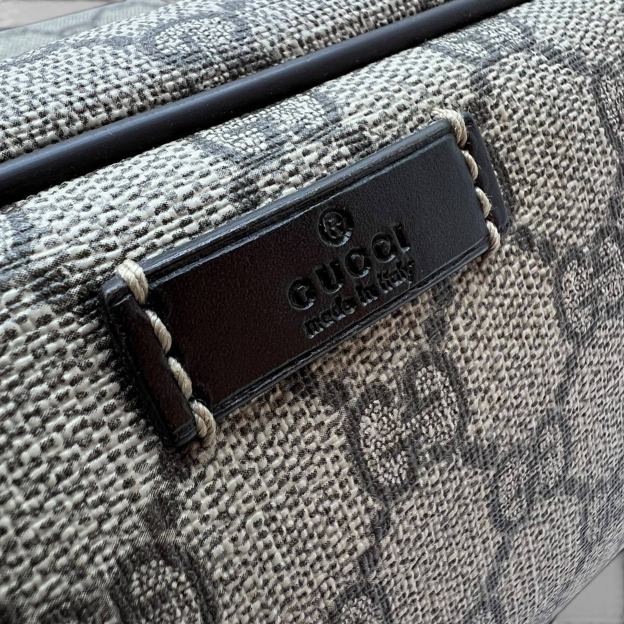 Trousse grande in tela GG Supreme
