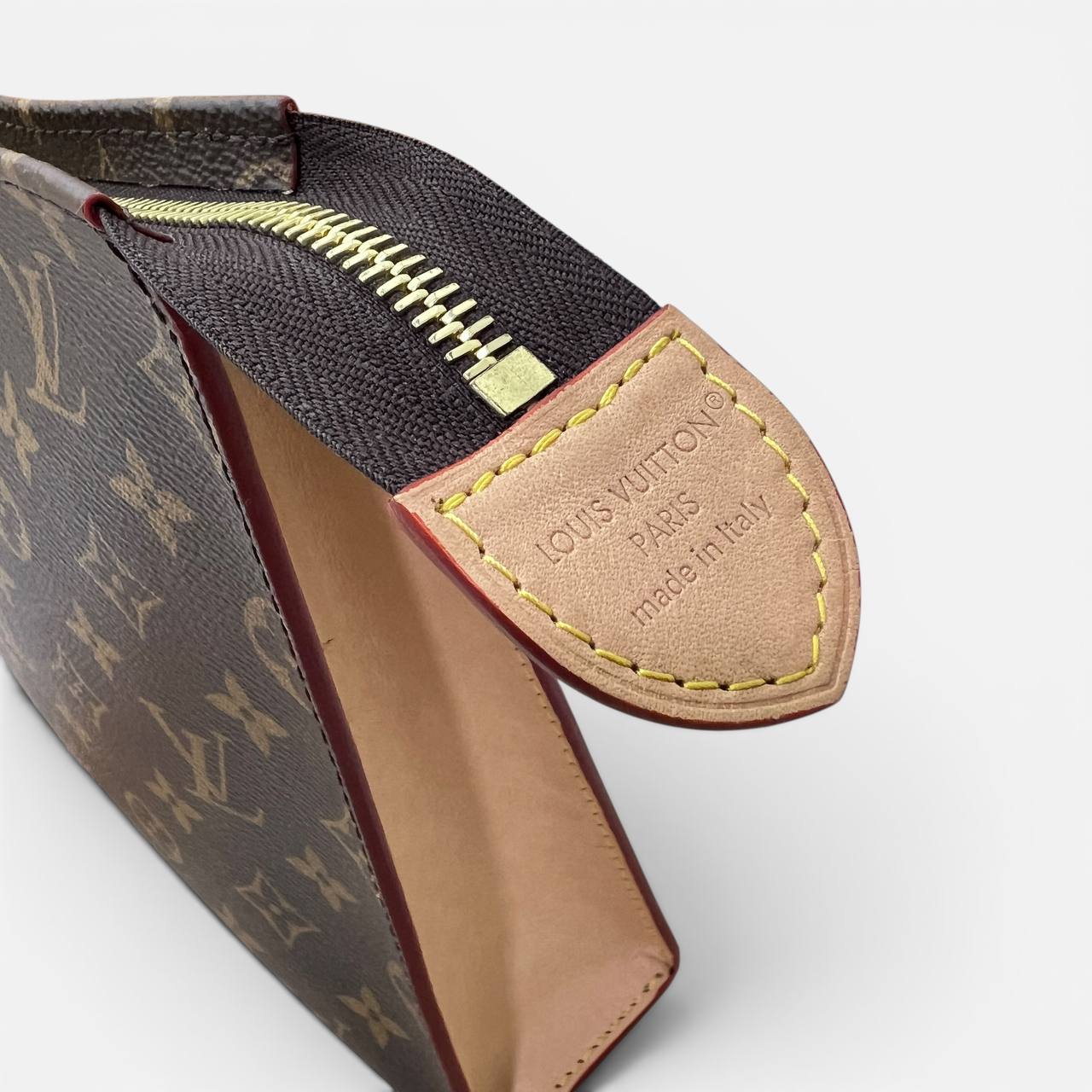 Trousse Toilette 26