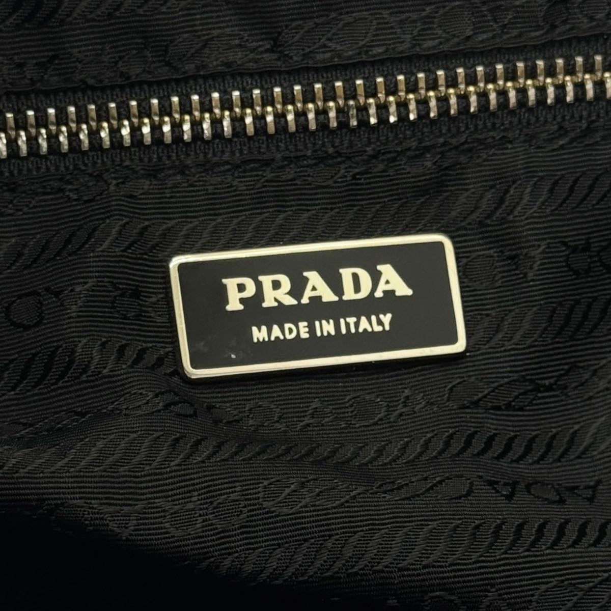 Borsa a spalla in nappa