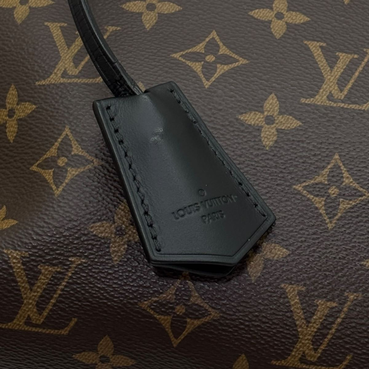 Flower Zip Tote