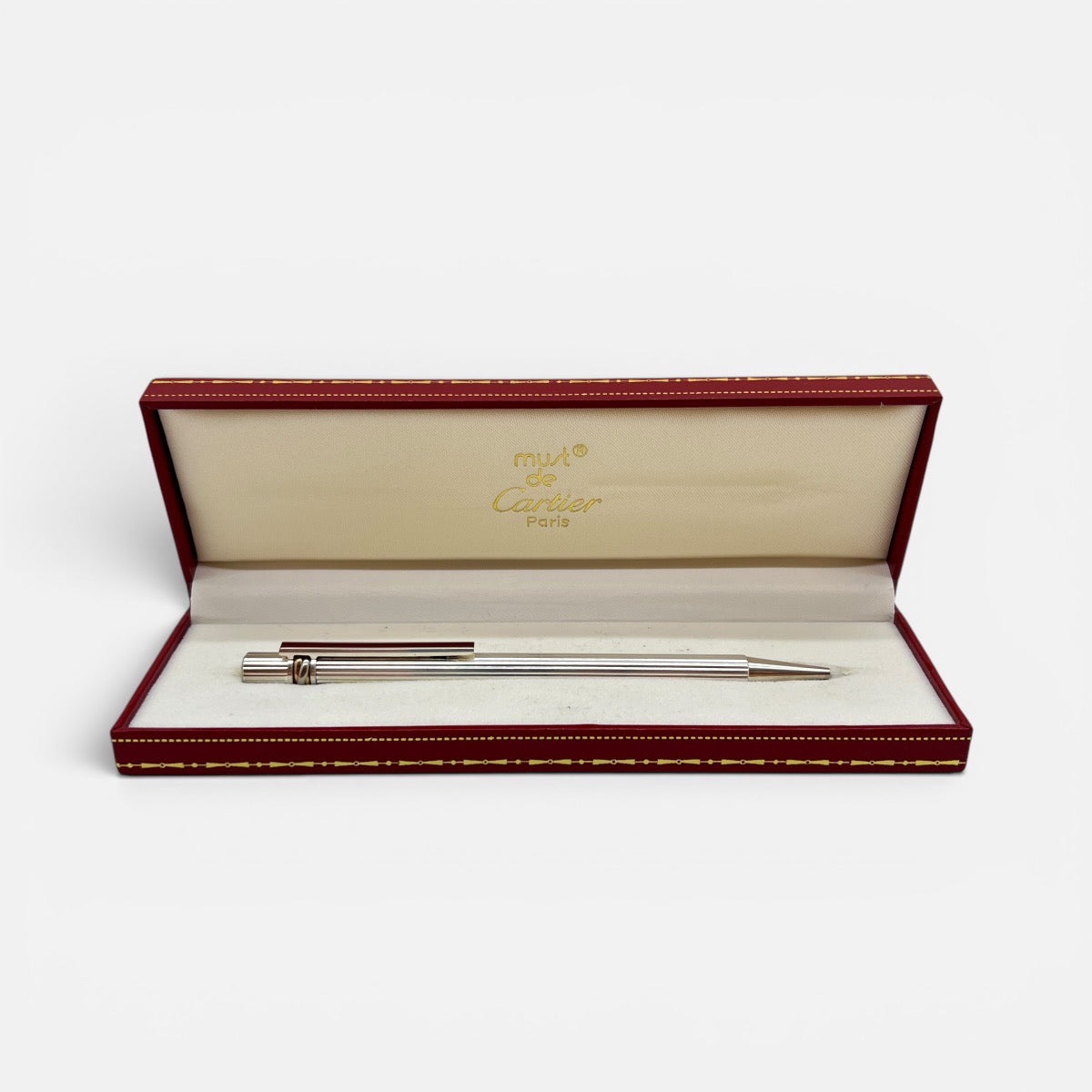 Must de Cartier penna a sfera