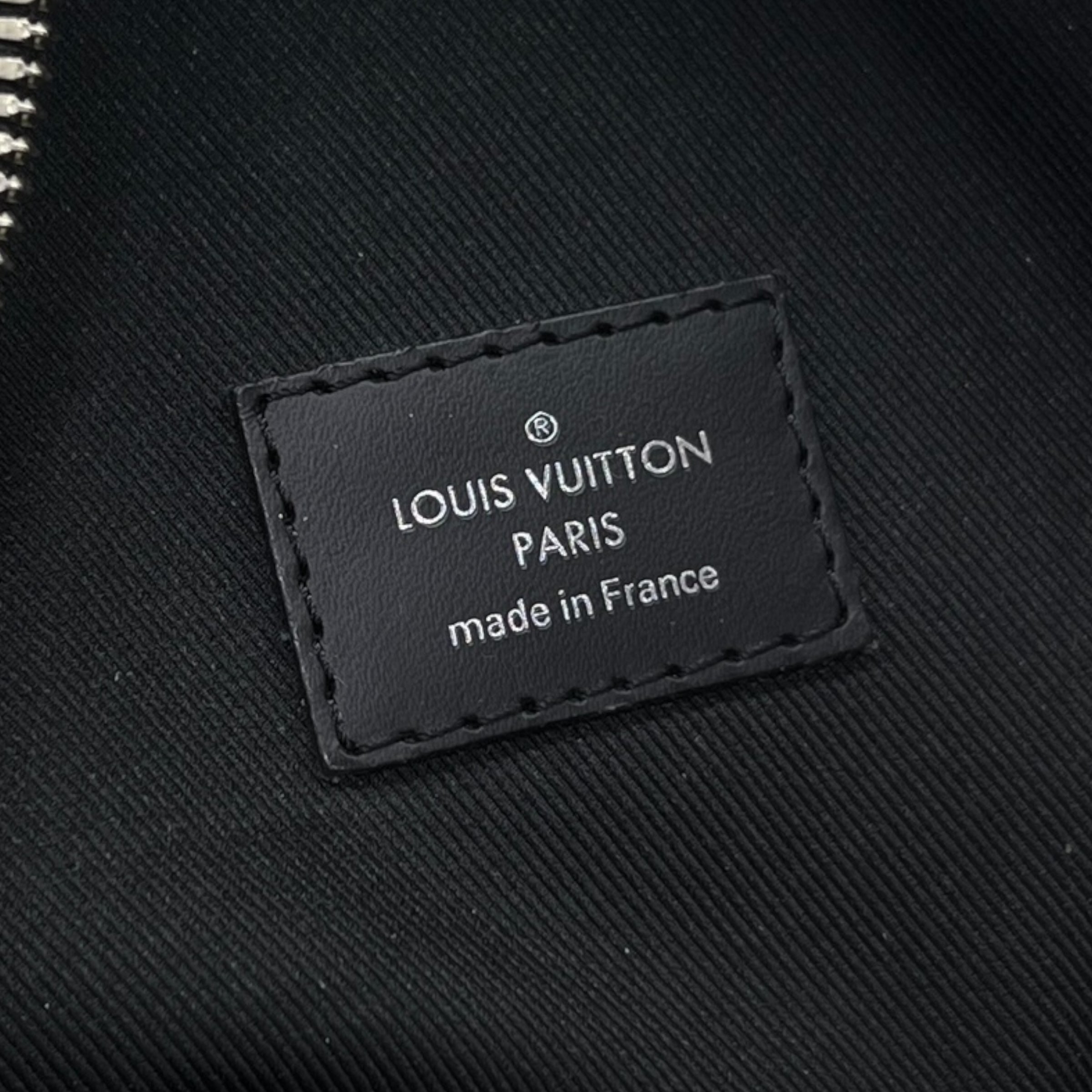 LOUIS VUITTON ZAINO JOSH
