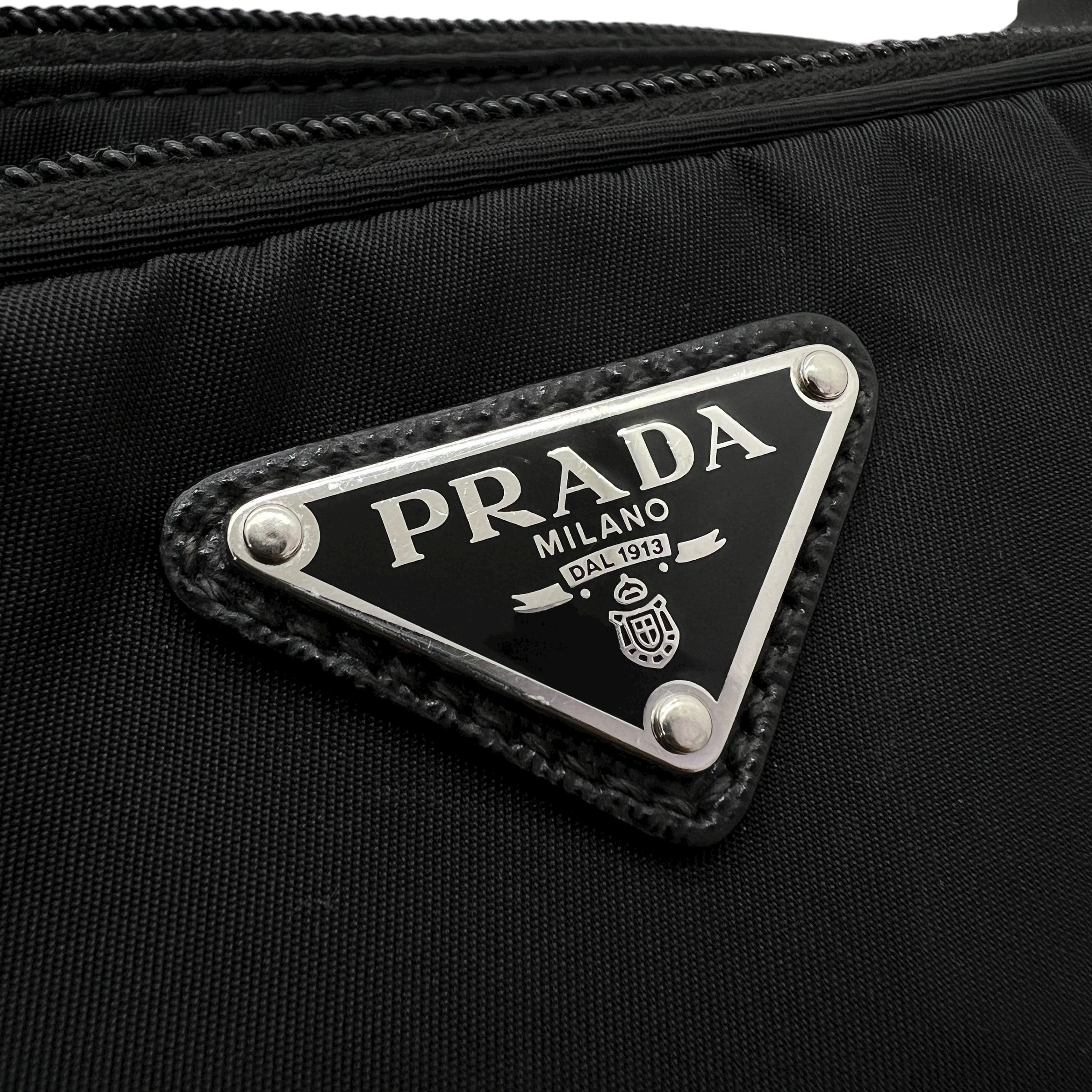 Borsa con tracolla in Re-Nylon e Saffiano