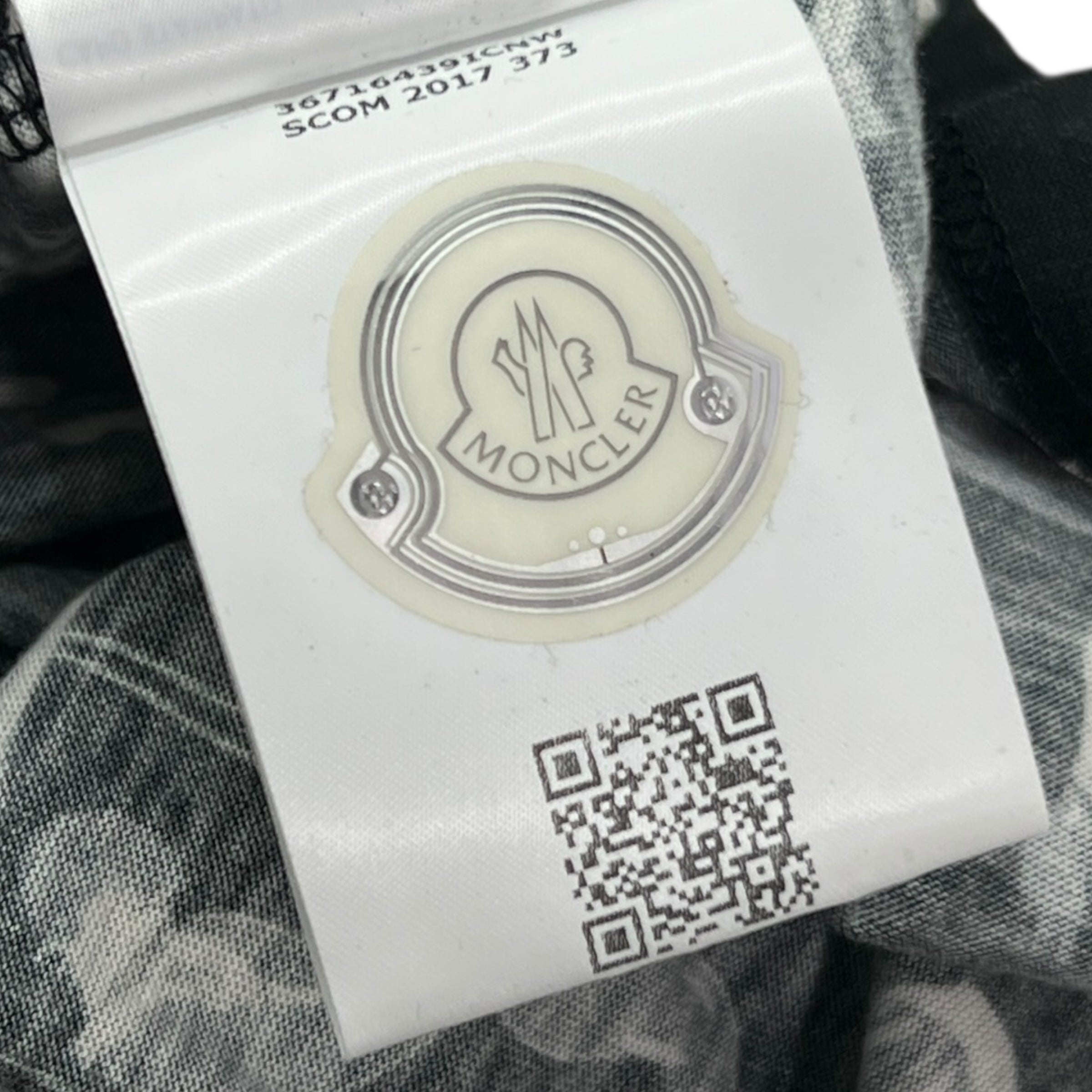 T-shirt Skiing logo taglia M