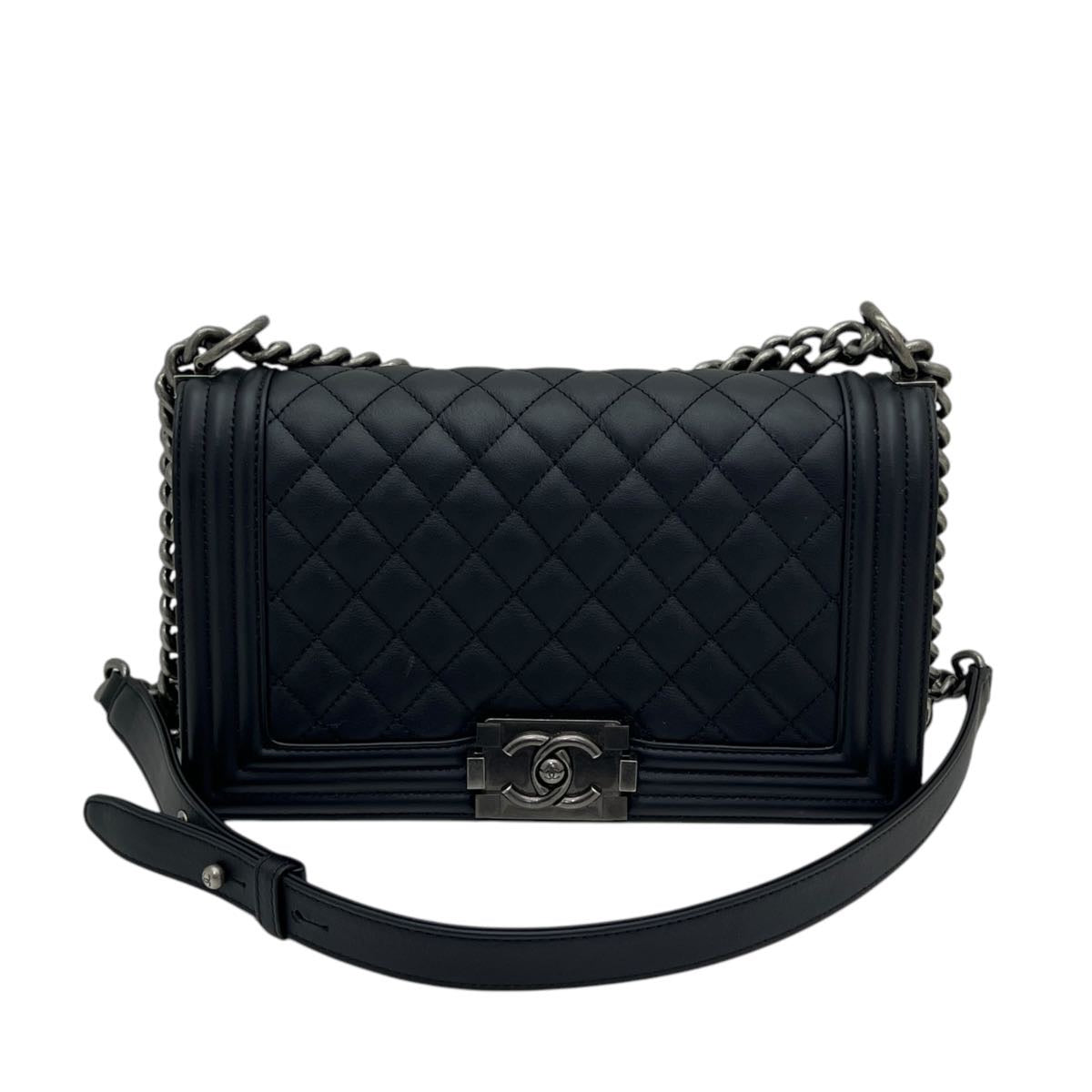 CHANEL BORSA BOY