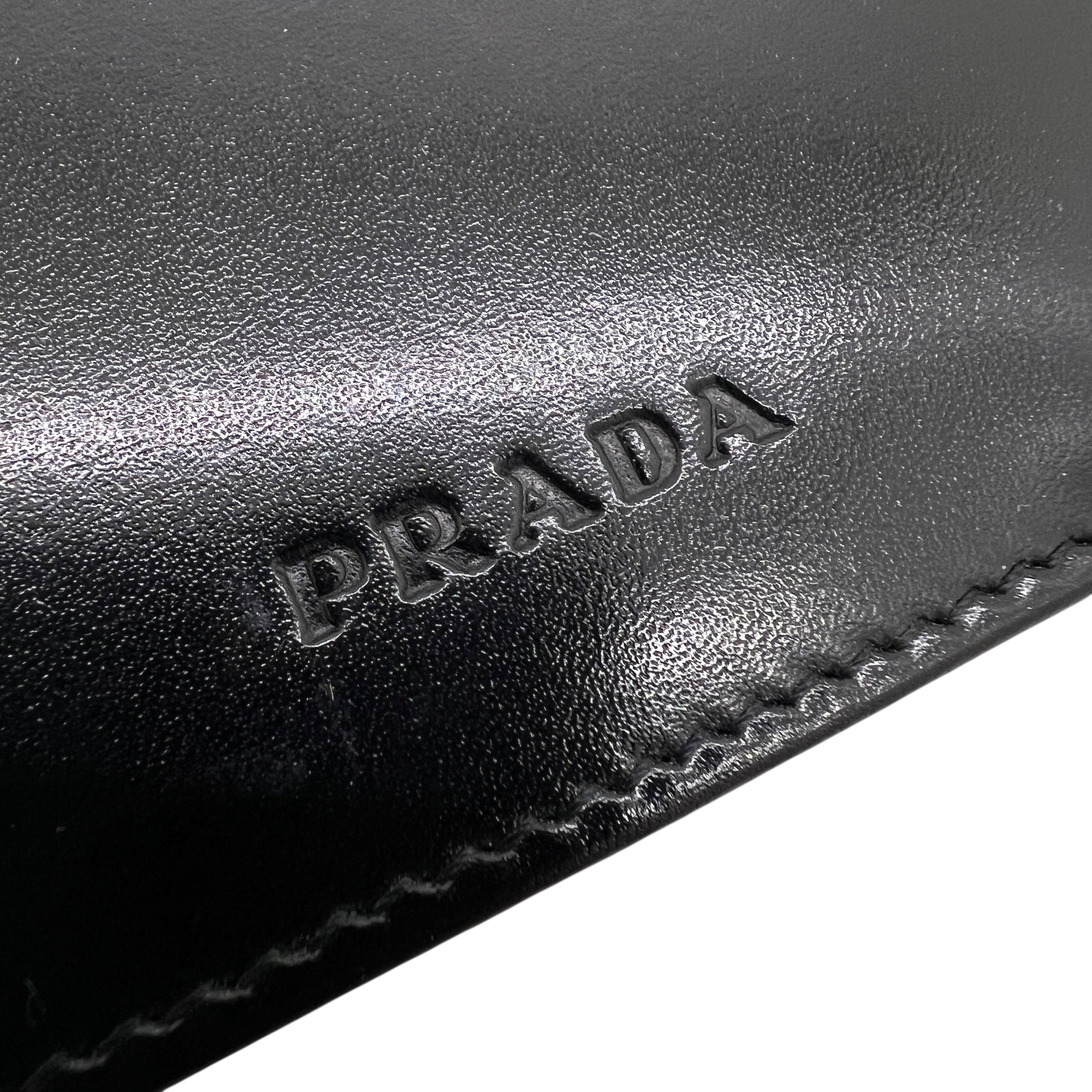 Portafoglio in pelle nera