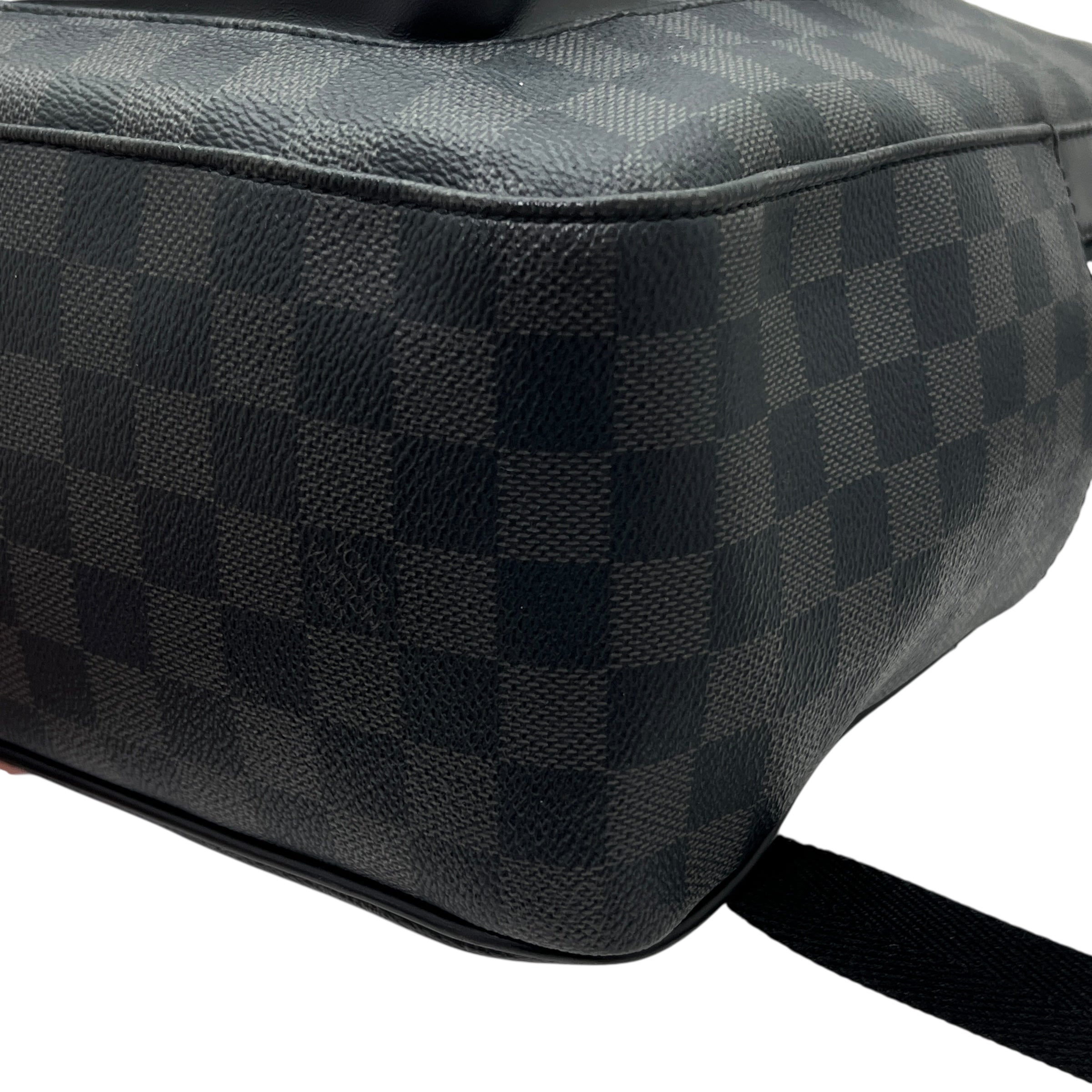 LOUIS VUITTON ZAINO JOSH