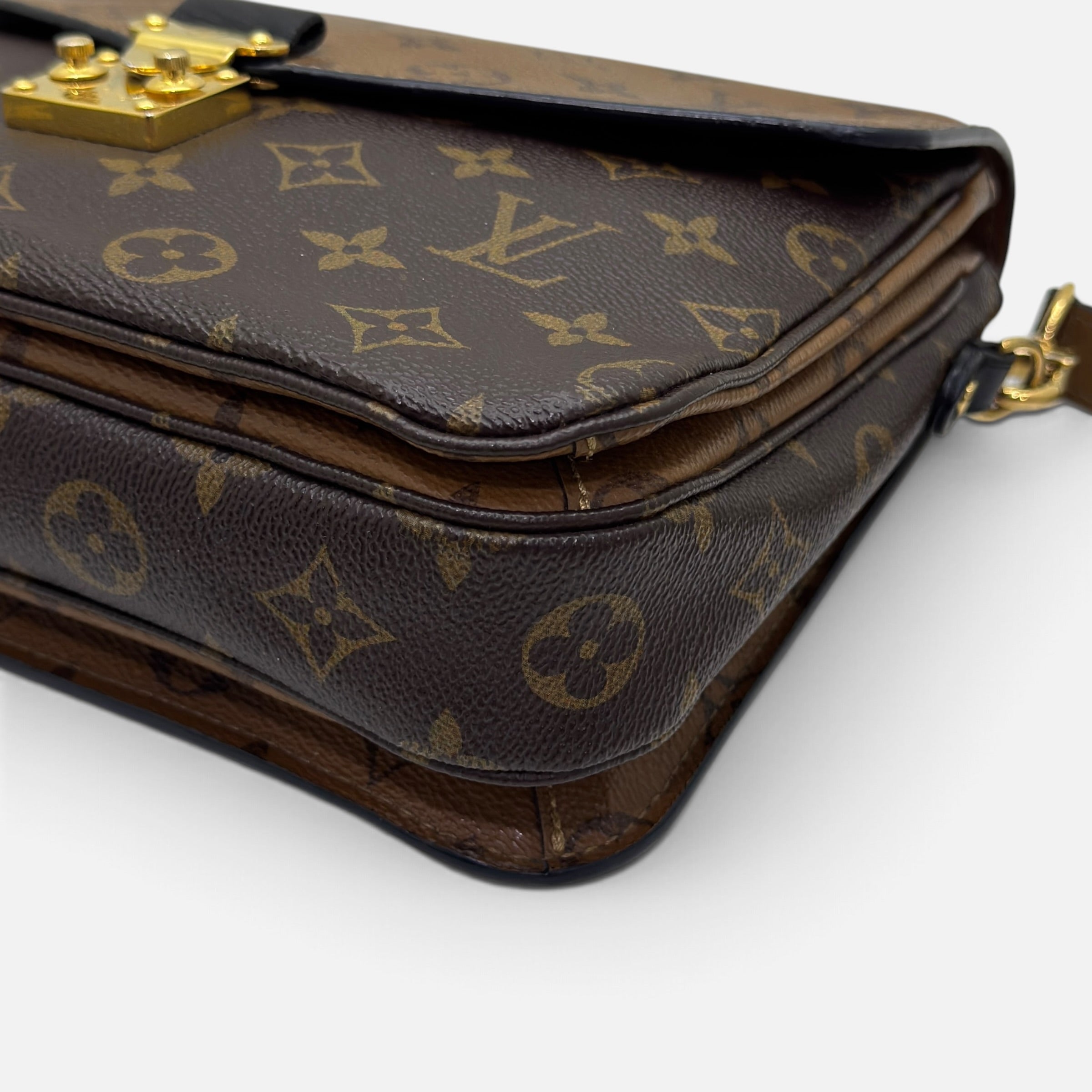 Pochette Métis Monogram Reverse