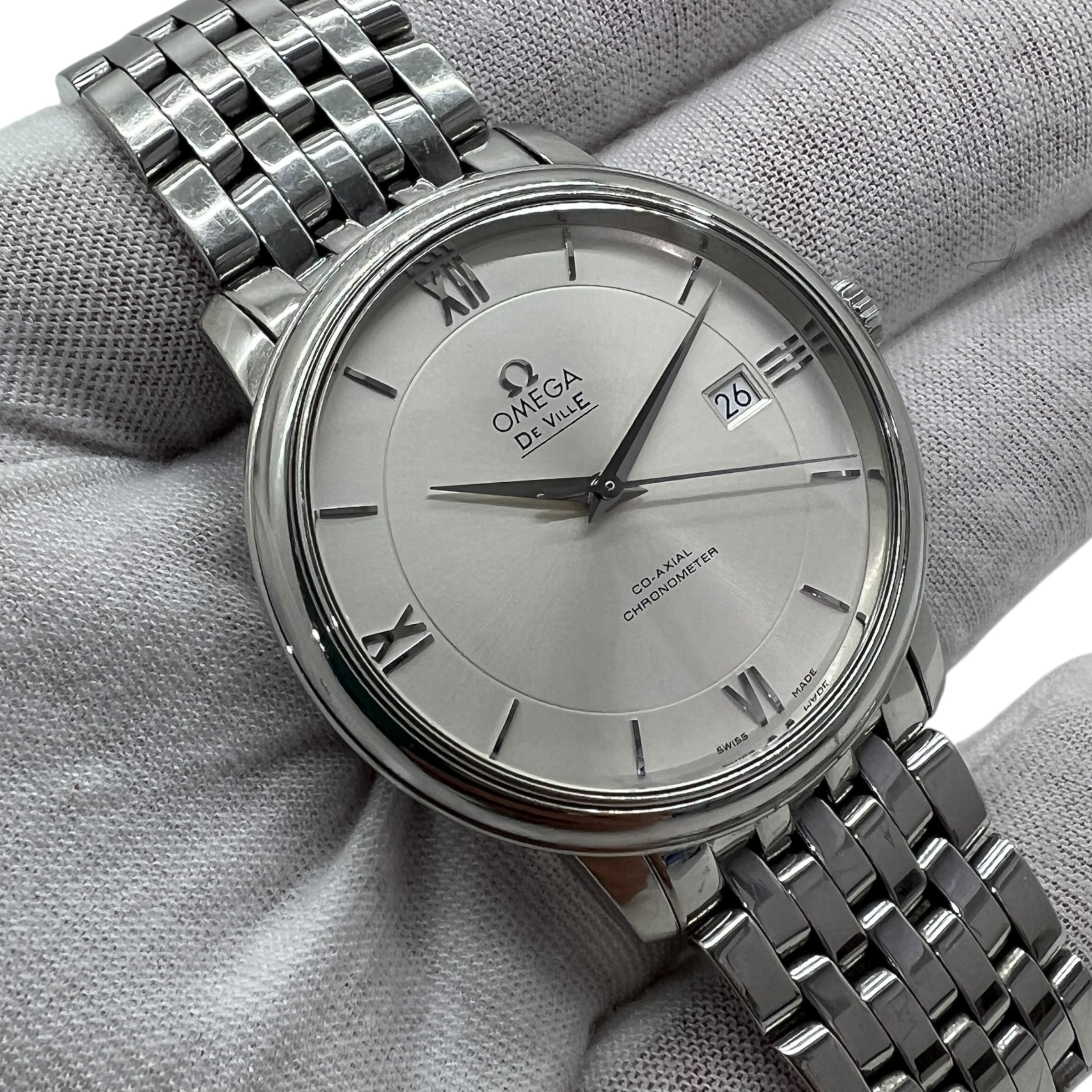 De Ville Prestige con bracciale in acciaio