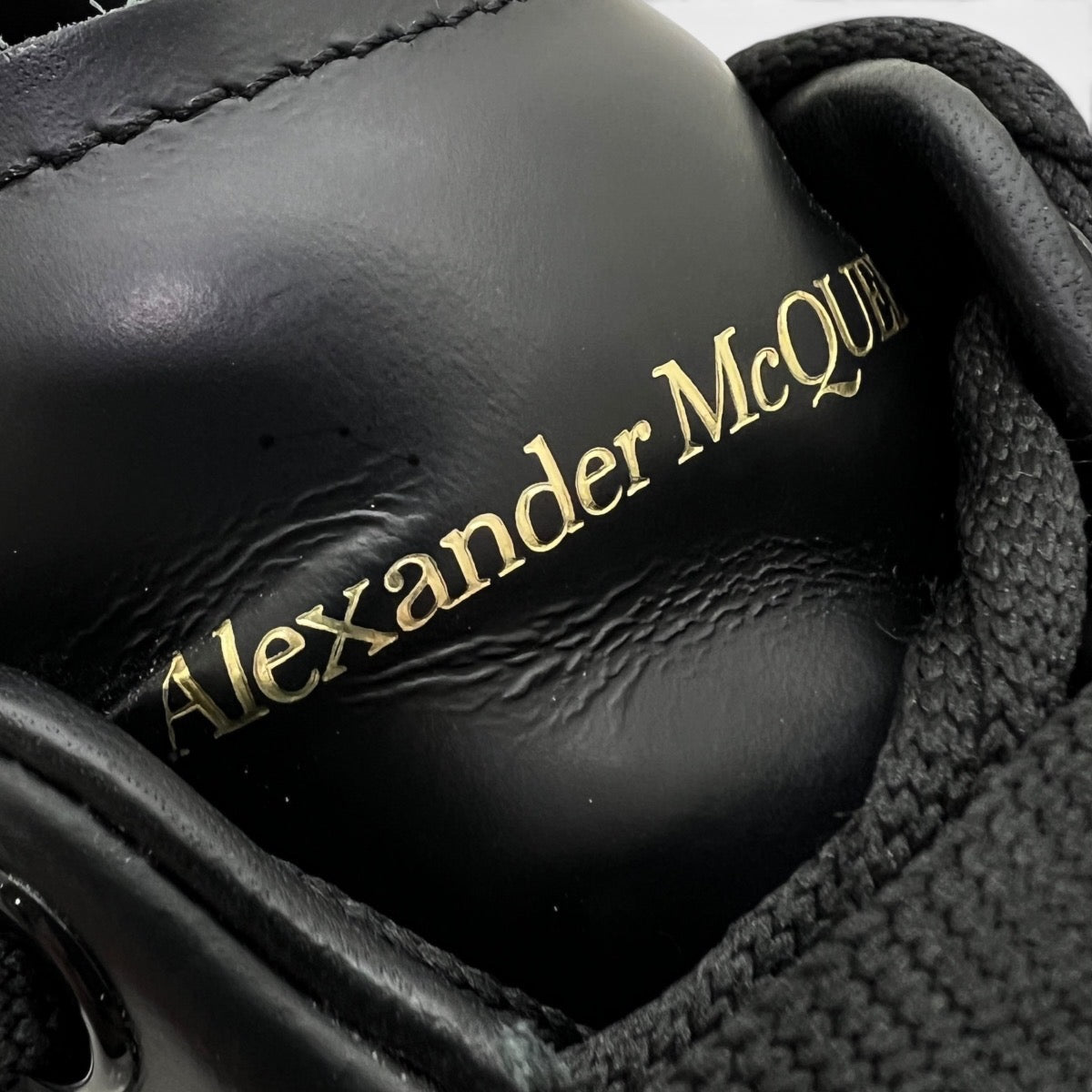 Sneakers Oversize taglia 43,5 (calzano 44,5)