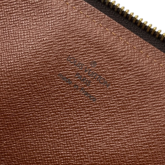 LOUIS VUITTON POCHETTE JOUR