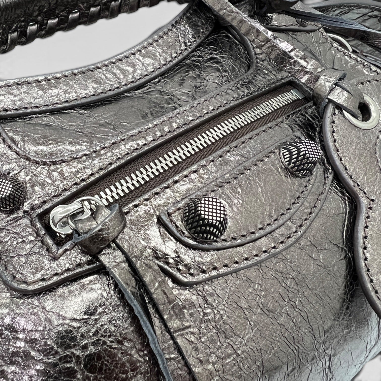 Neo Cagole XS in pelle Metallic