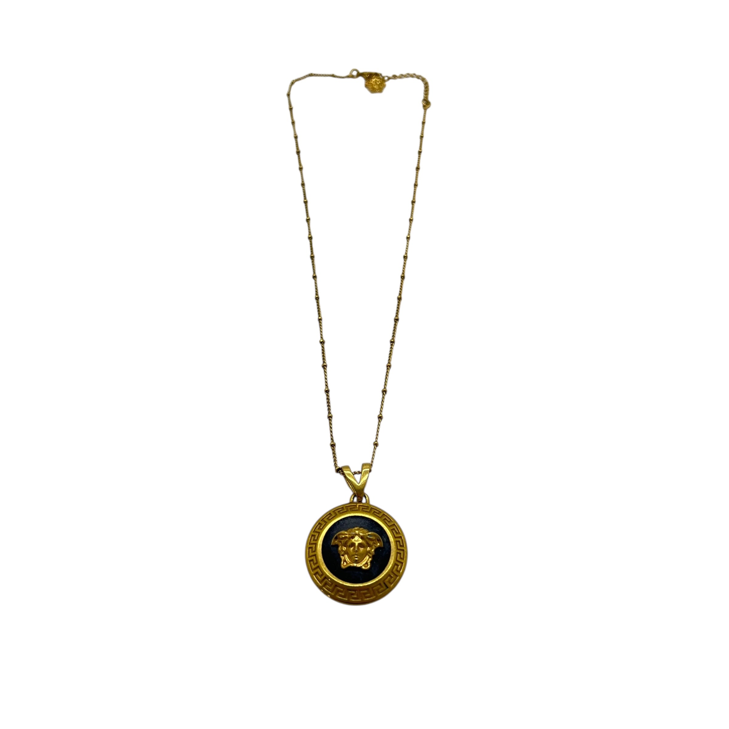 Collana con pendente La Medusa smaltata
