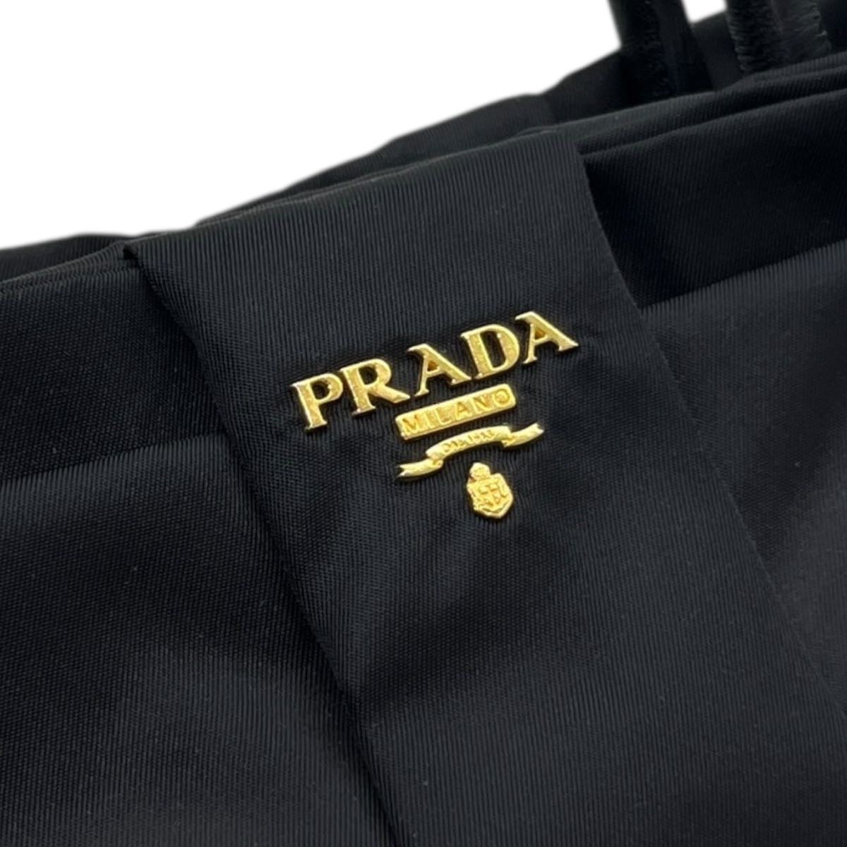 PRADA BORSA IN NYLON CON FIOCCO