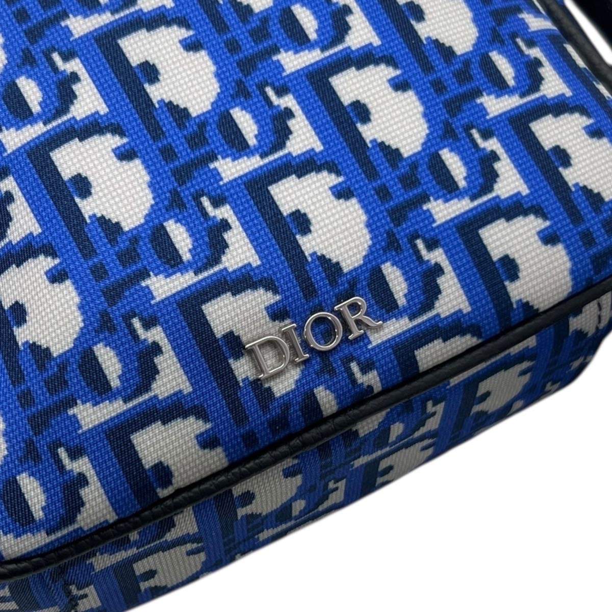 DIOR BORSA A TRACOLLA IN TESSUTO
