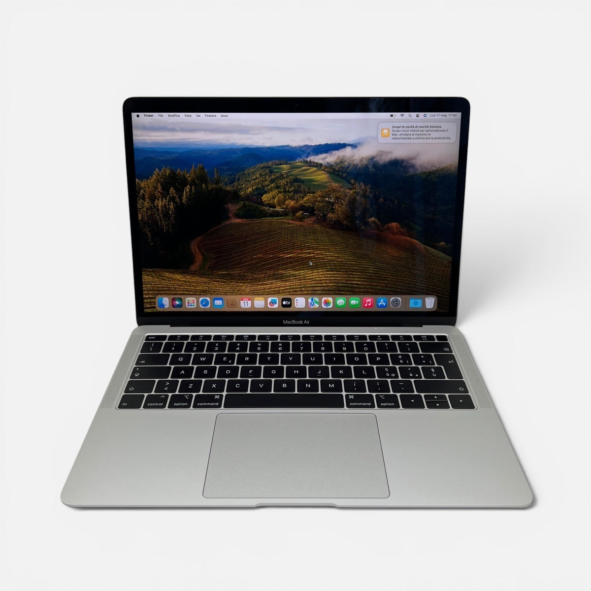 MacBook Air 2018 i5 8 gb 128 gb