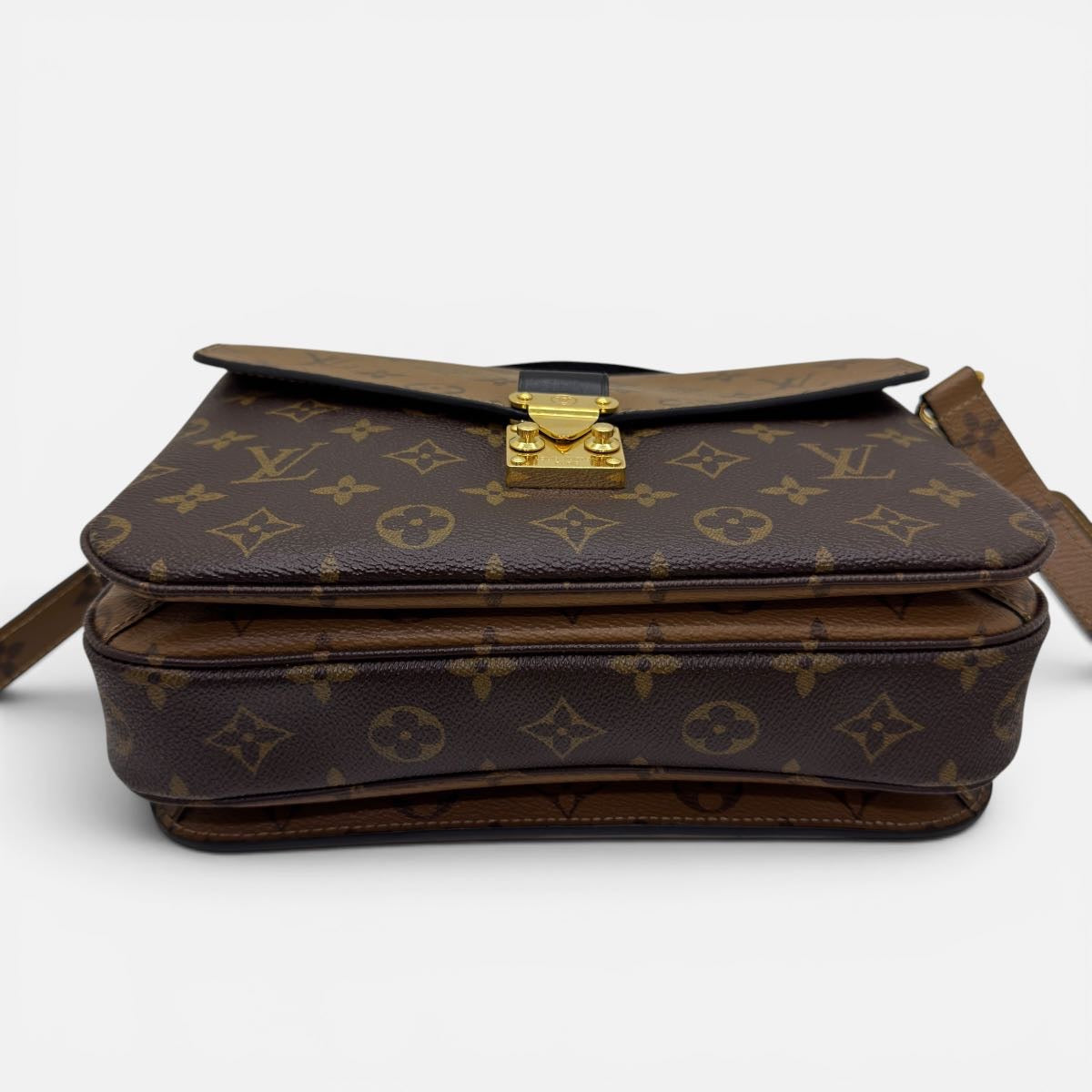 Pochette Métis Monogram Reverse