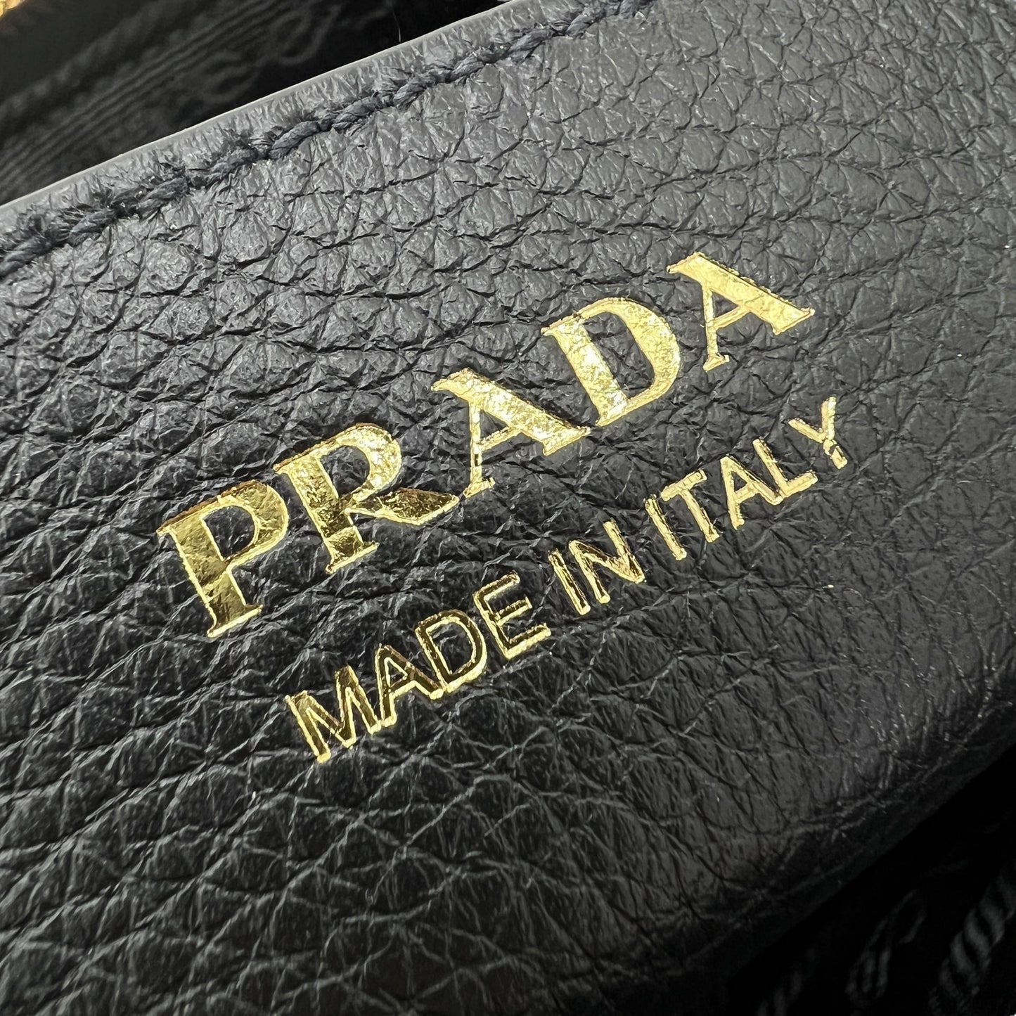 PRADA DARLING BORSA A MANO IN PELLE