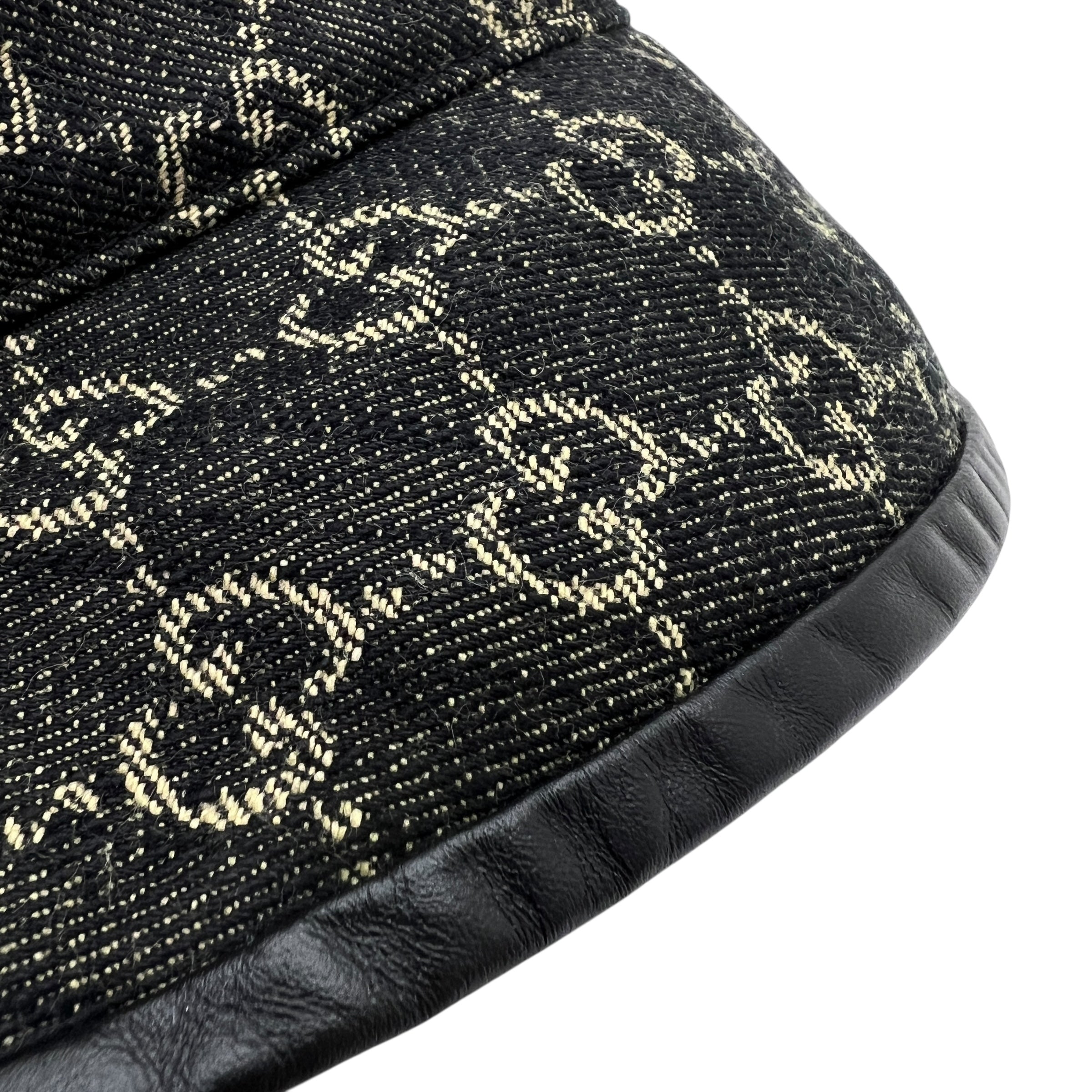 GUCCI CLOCHE IN DENIM TG L
