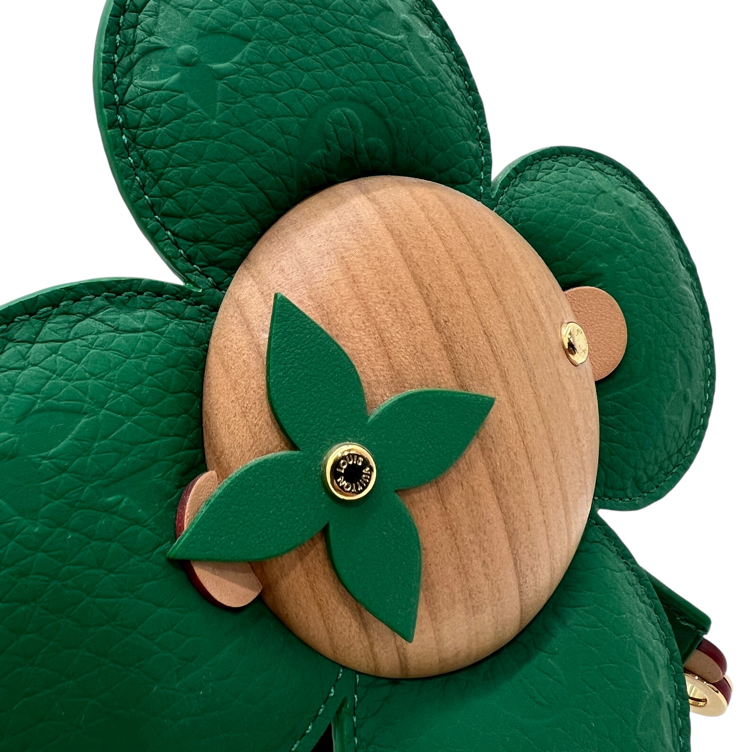 Mascotte Vivienne doll LV Colormania
