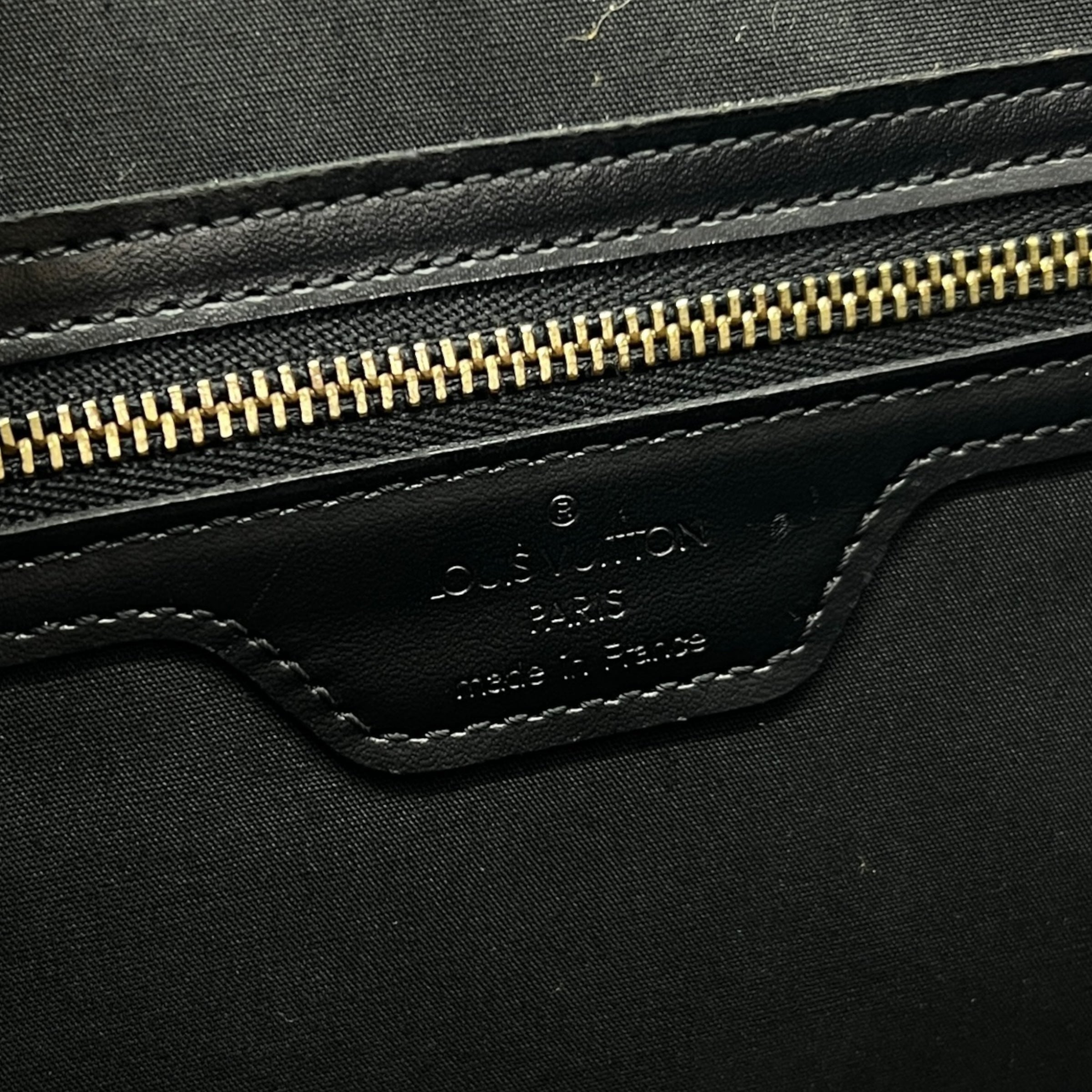 LOUIS VUITTON BORSA SAINT TROPEZ IN PELLE EPI