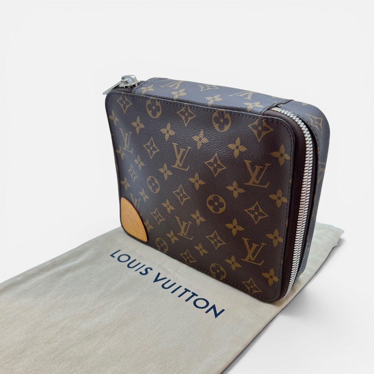 Horizon pouch Monogram