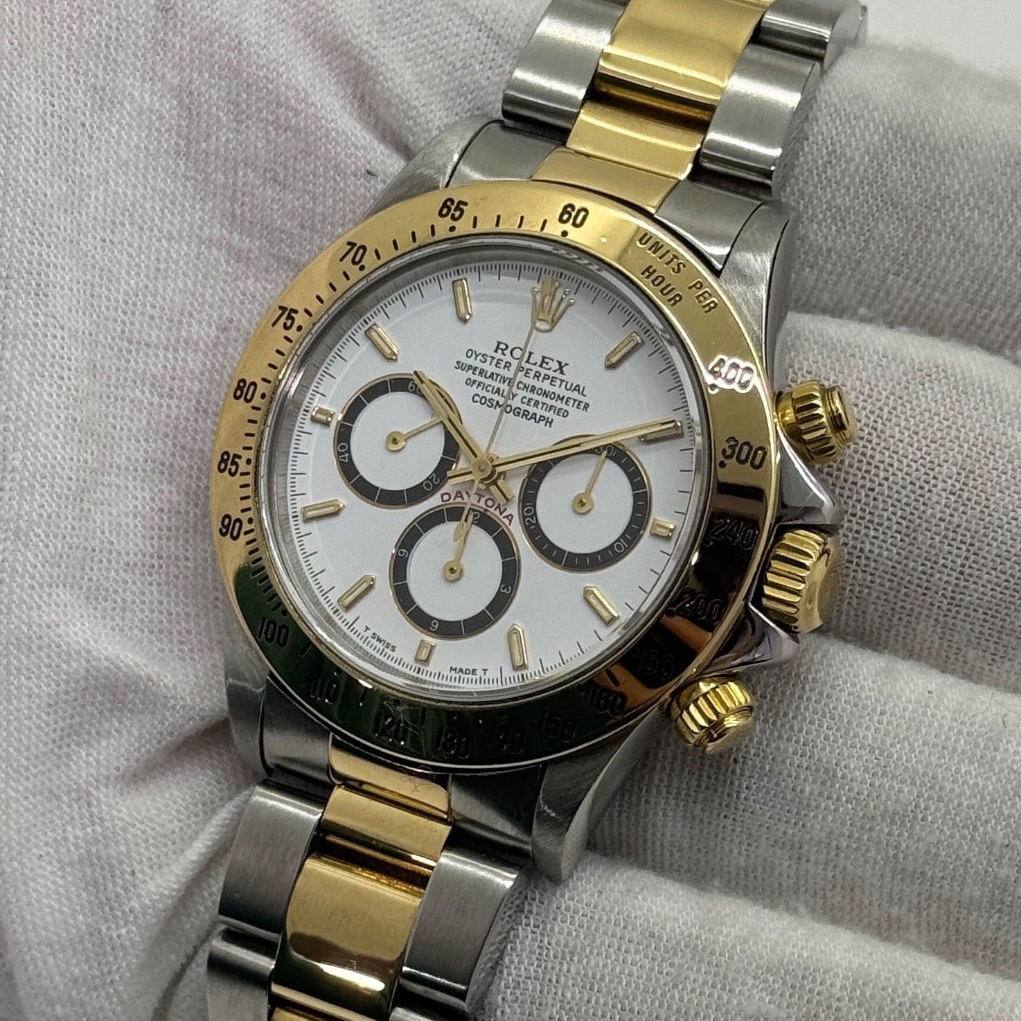 Daytona 16523 Acciaio Oro (1991) inverted six