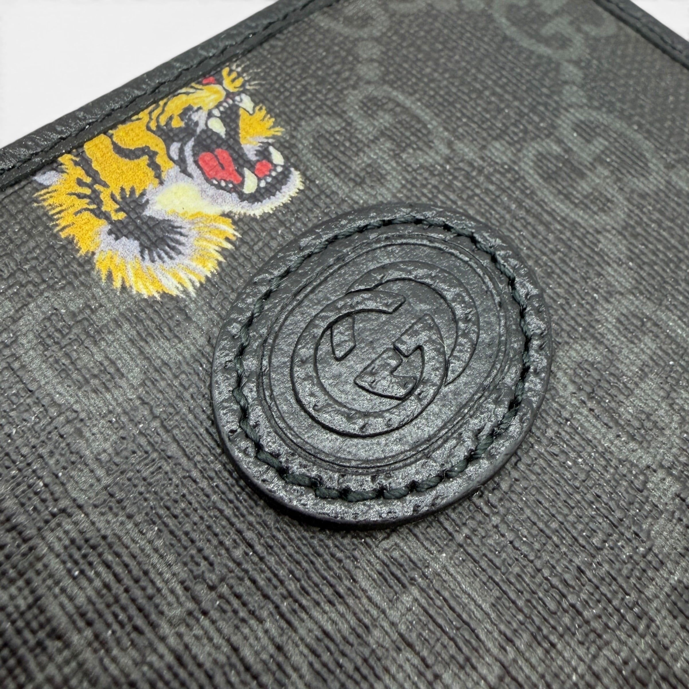 Portafoglio bi-fold GG con tigre