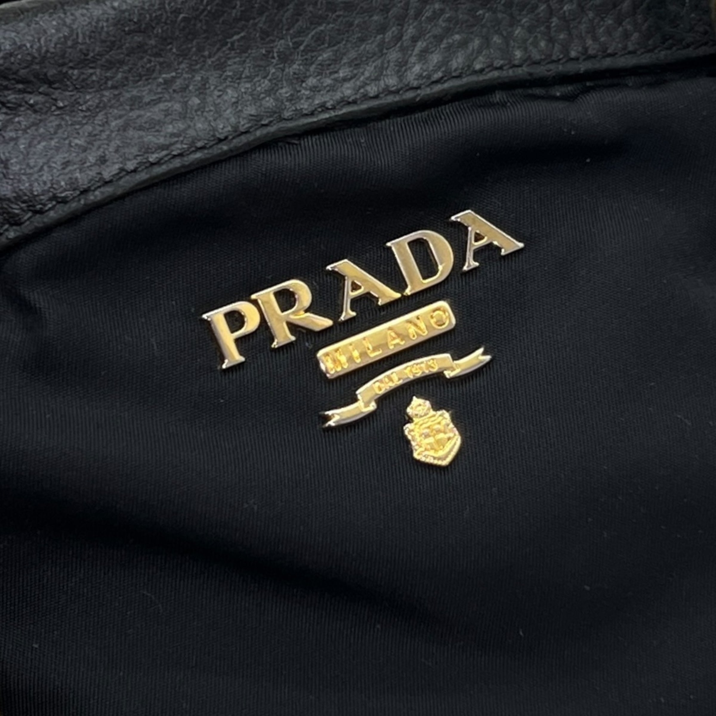 PRADA BORSA A MANO IN NYLON E PELLE