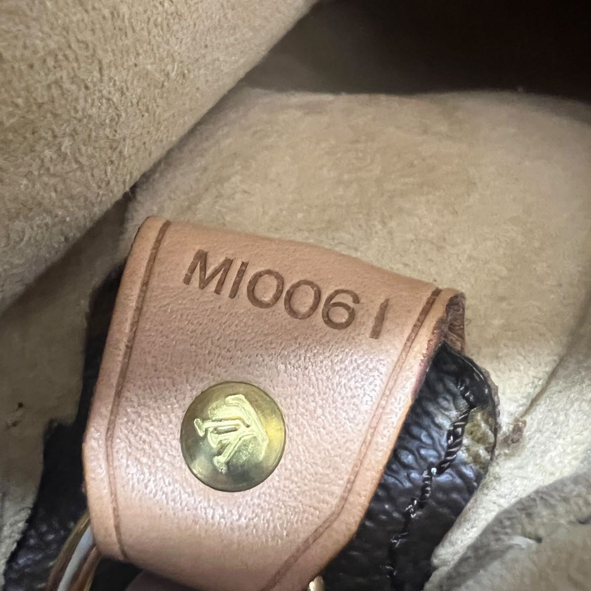 LOUIS VUITTON BORSA LOOPING