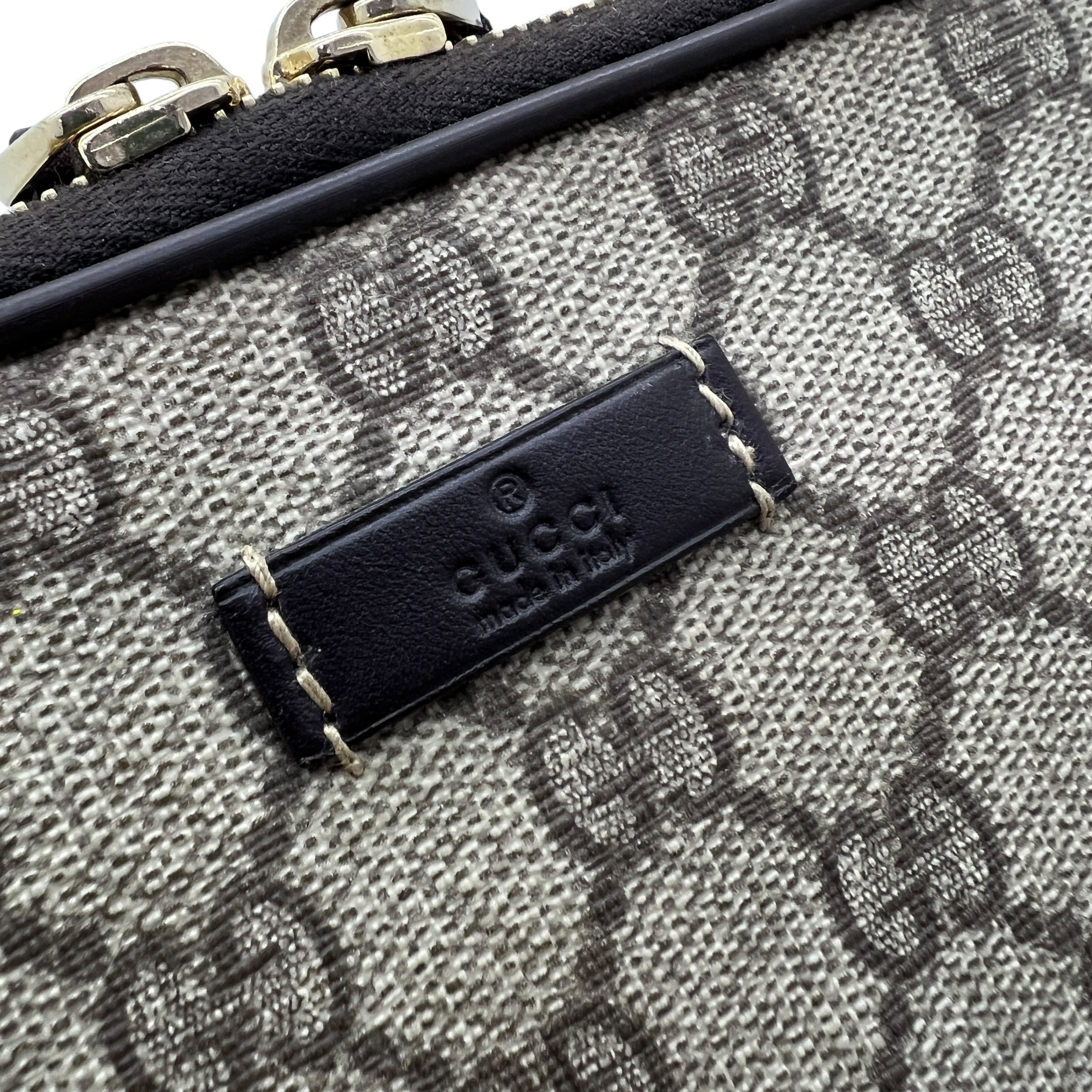 Gucci custodia GG Supreme per laptop