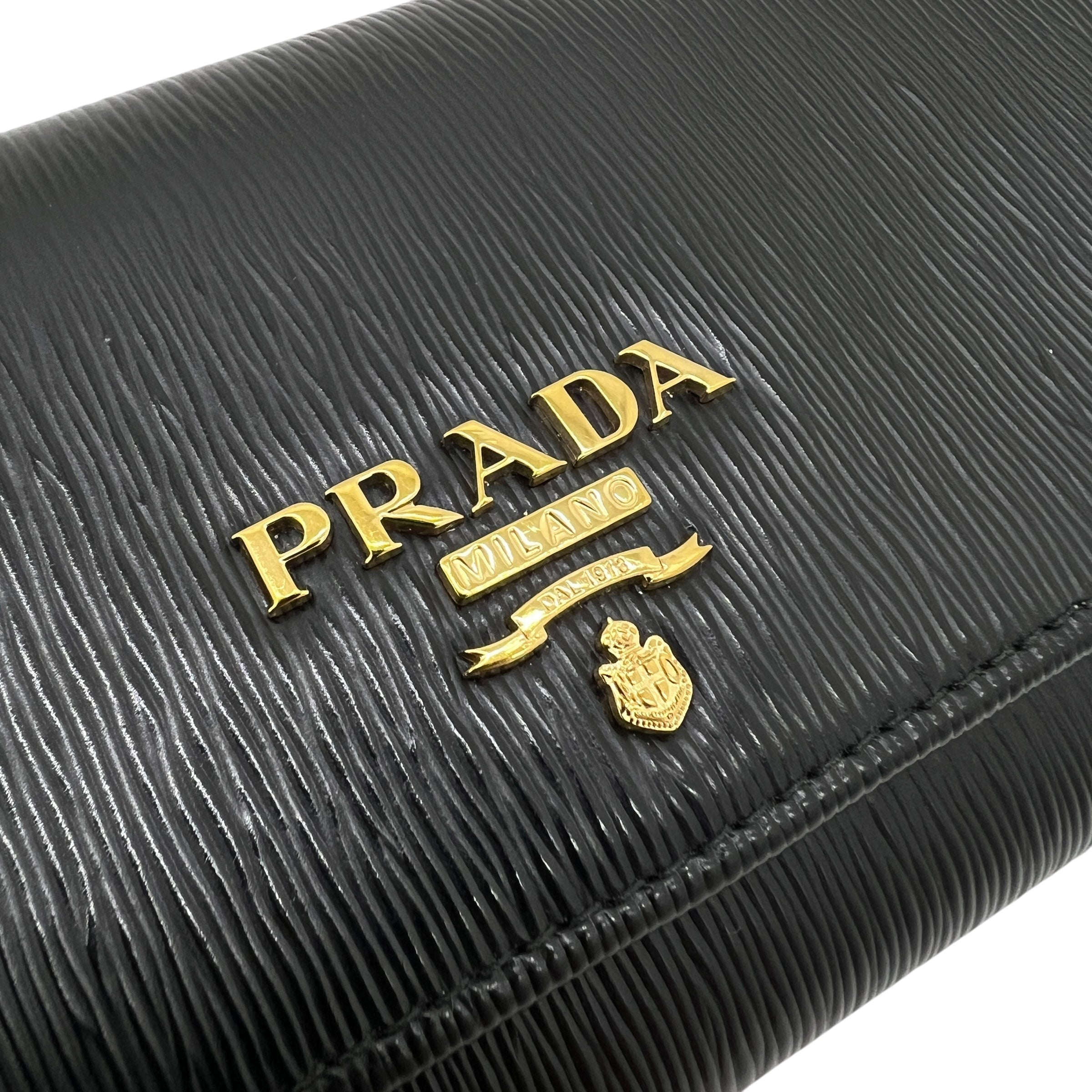 Portafoglio grande in Saffiano con porta carte