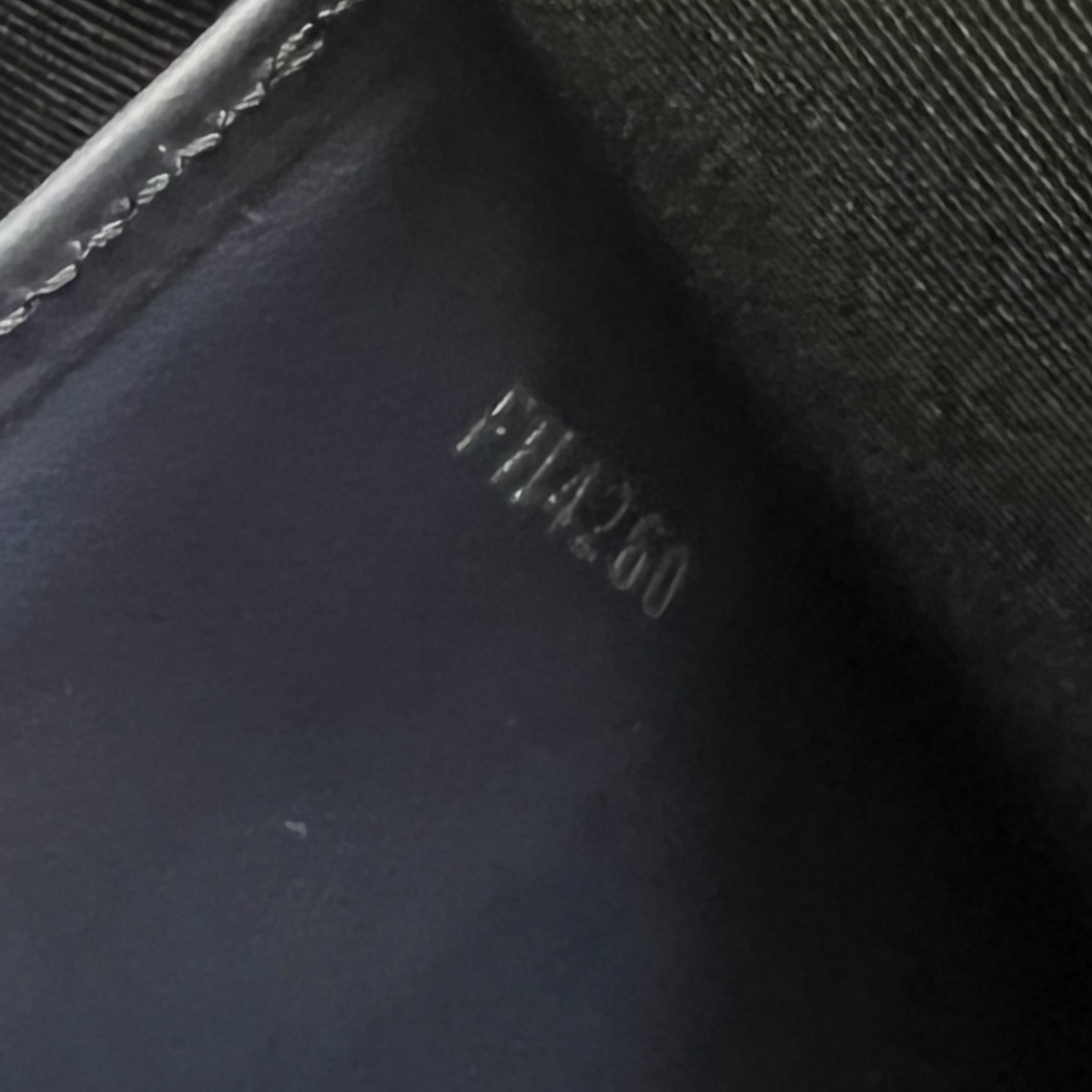 Pochette Voyage MM Monogram Tapestry