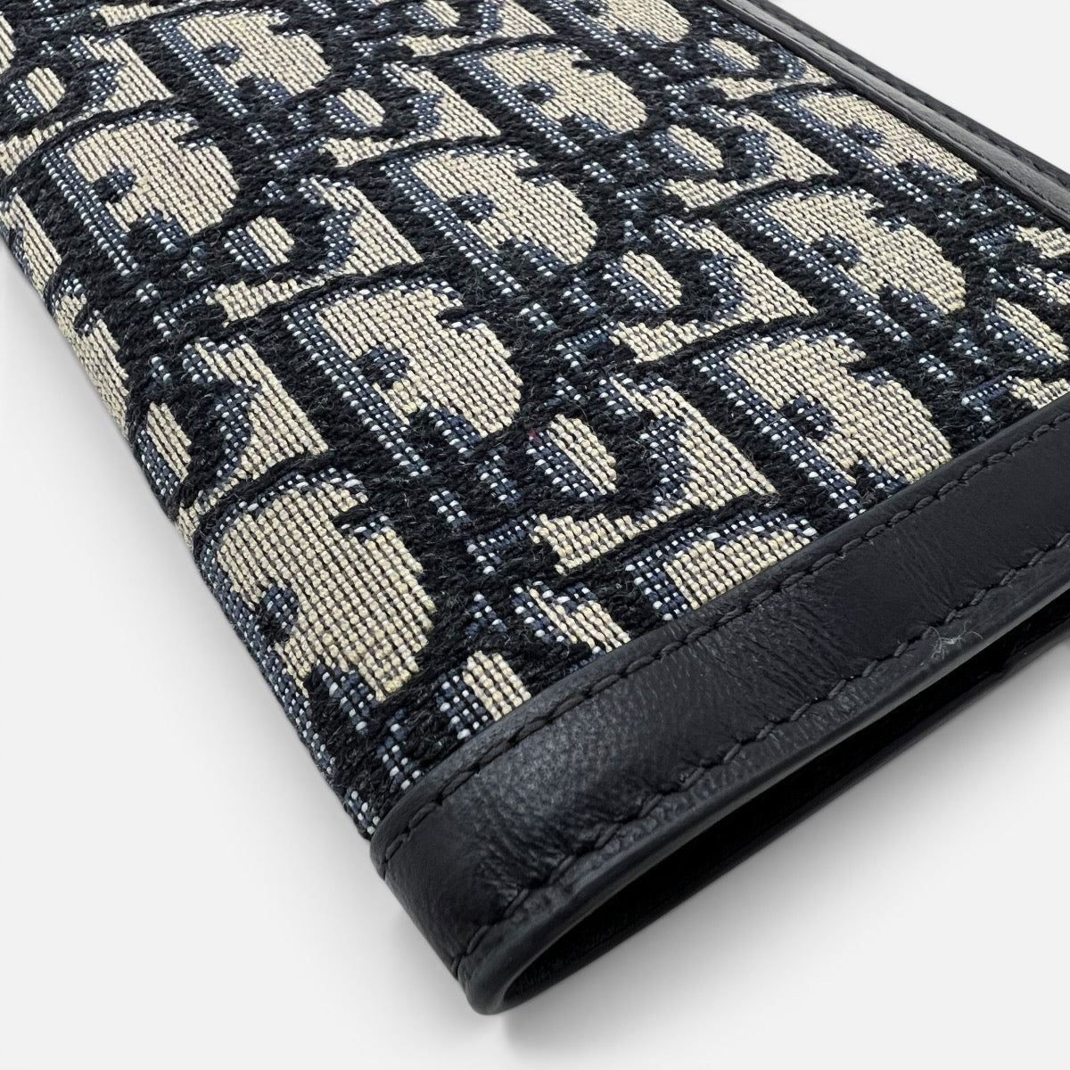 Custodia per passaporto Jacquard Oblique