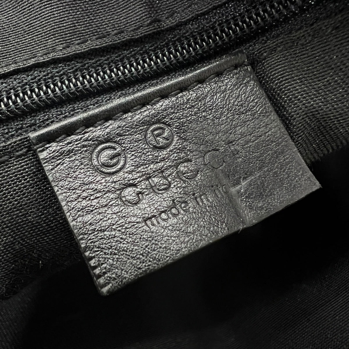 Porta necessaire in pelle Micro Guccissima