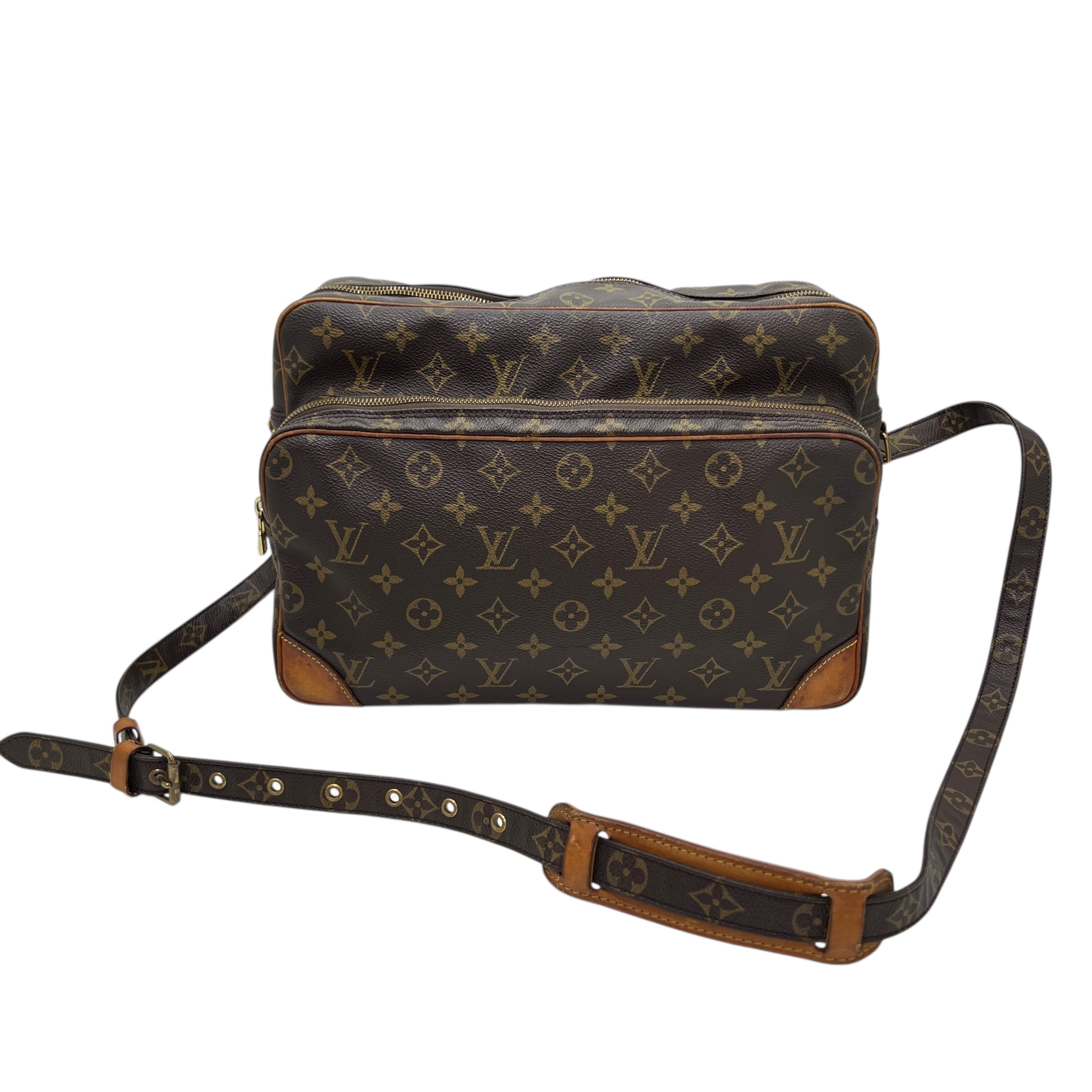 Nil vintage Monogram