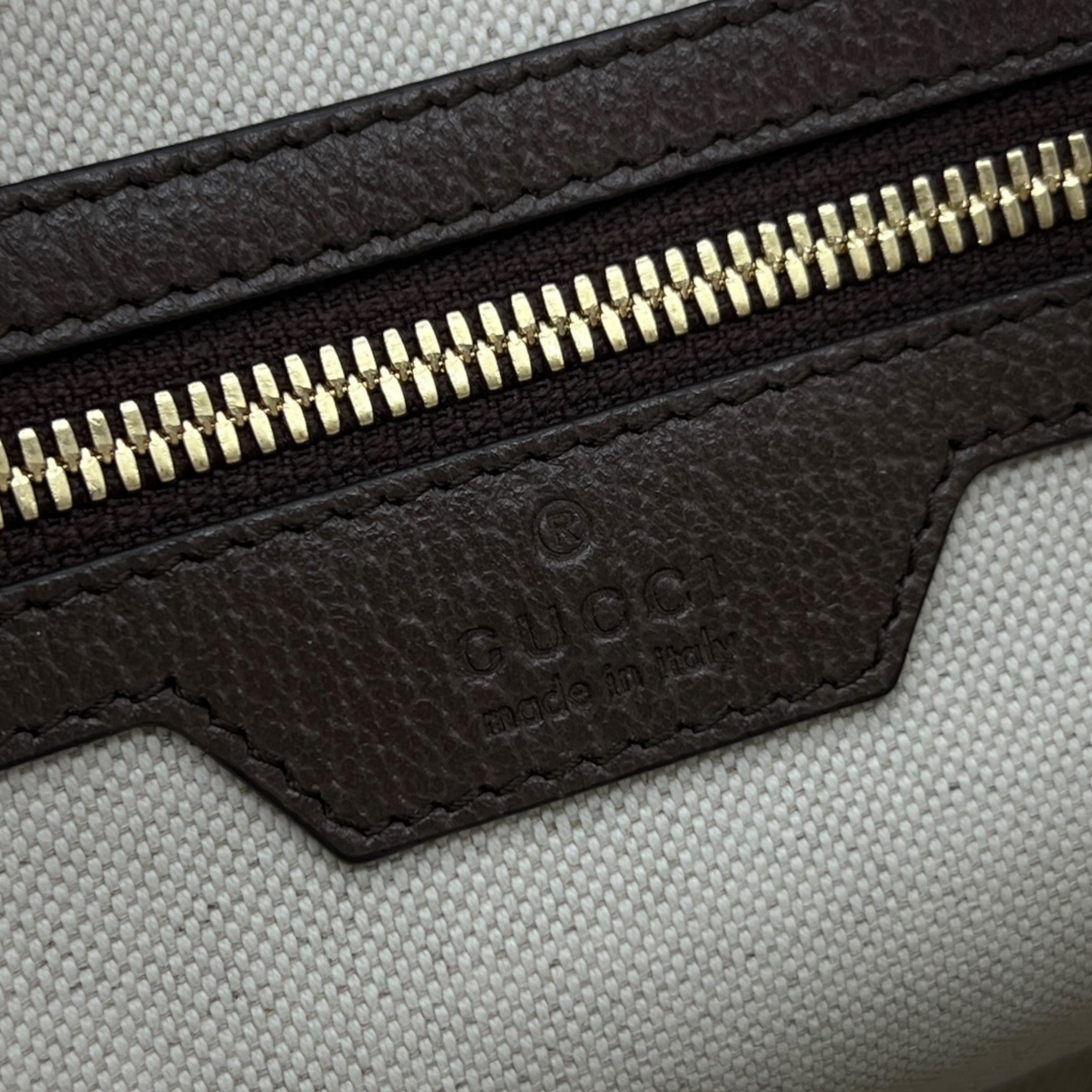GUCCI BORSA A TRACOLLA JUMBO GG