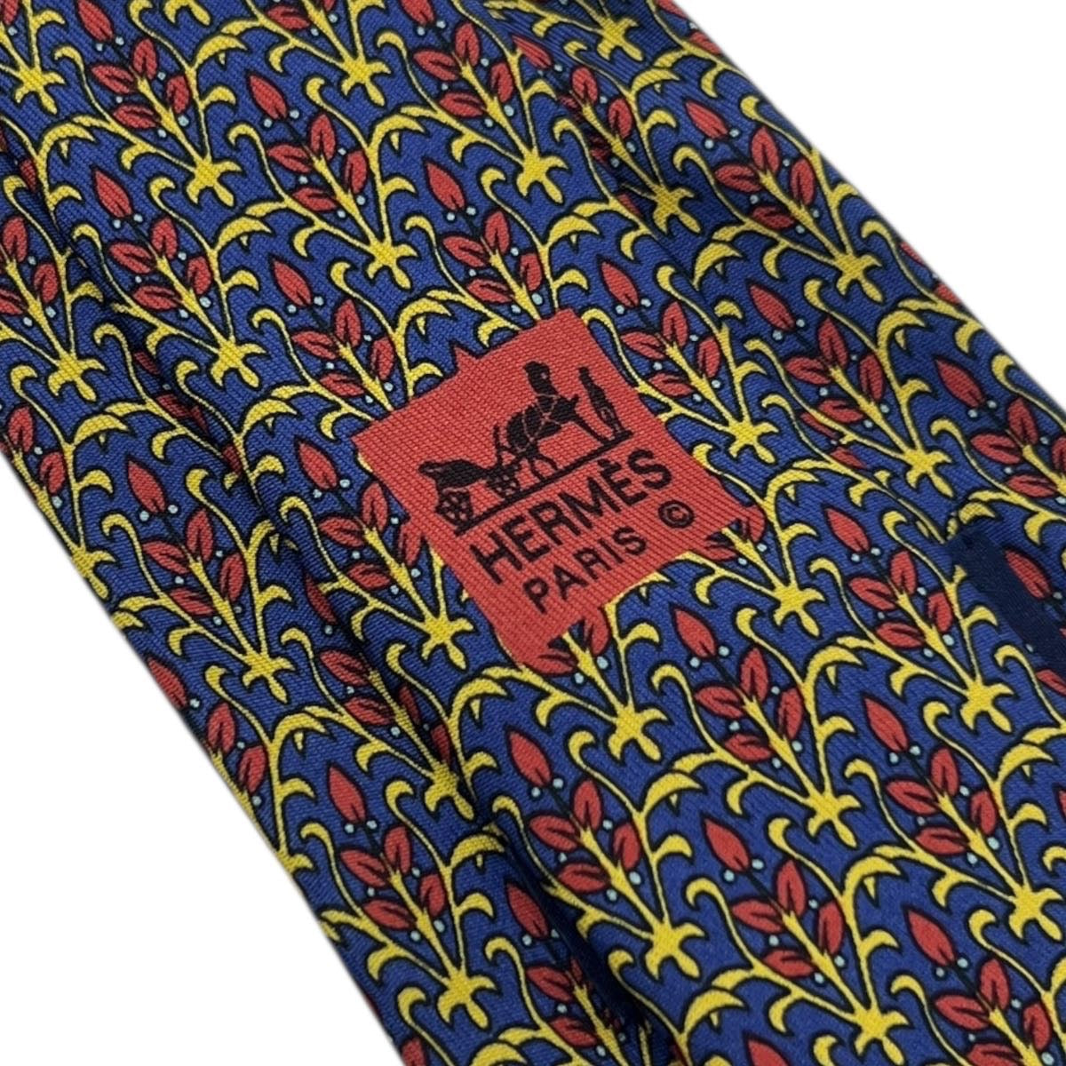 HERMÈS CRAVATTA IN SETA