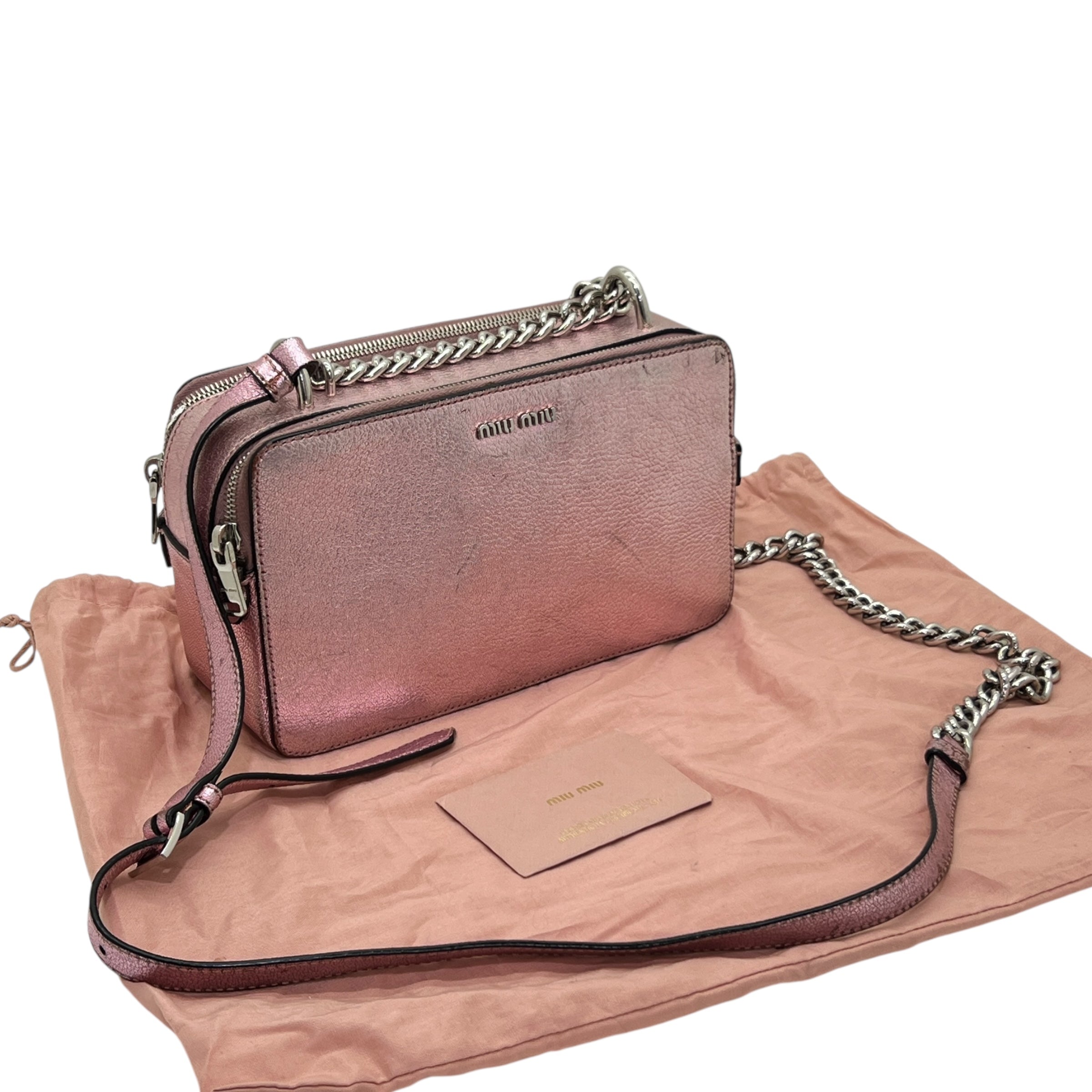 Miu Miu camera bag in pelle