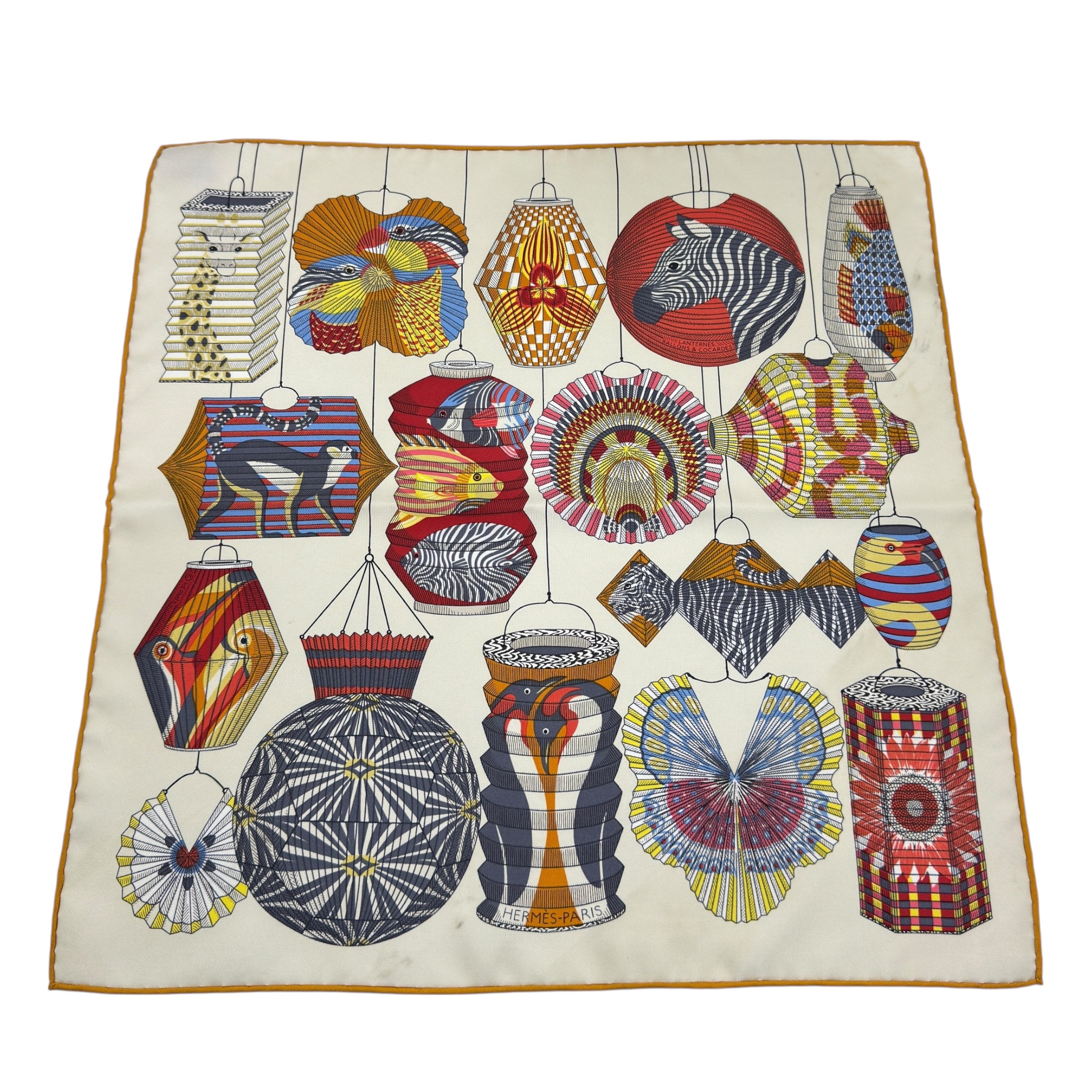 Foulard Lanternes Ballons & Cocardes 40