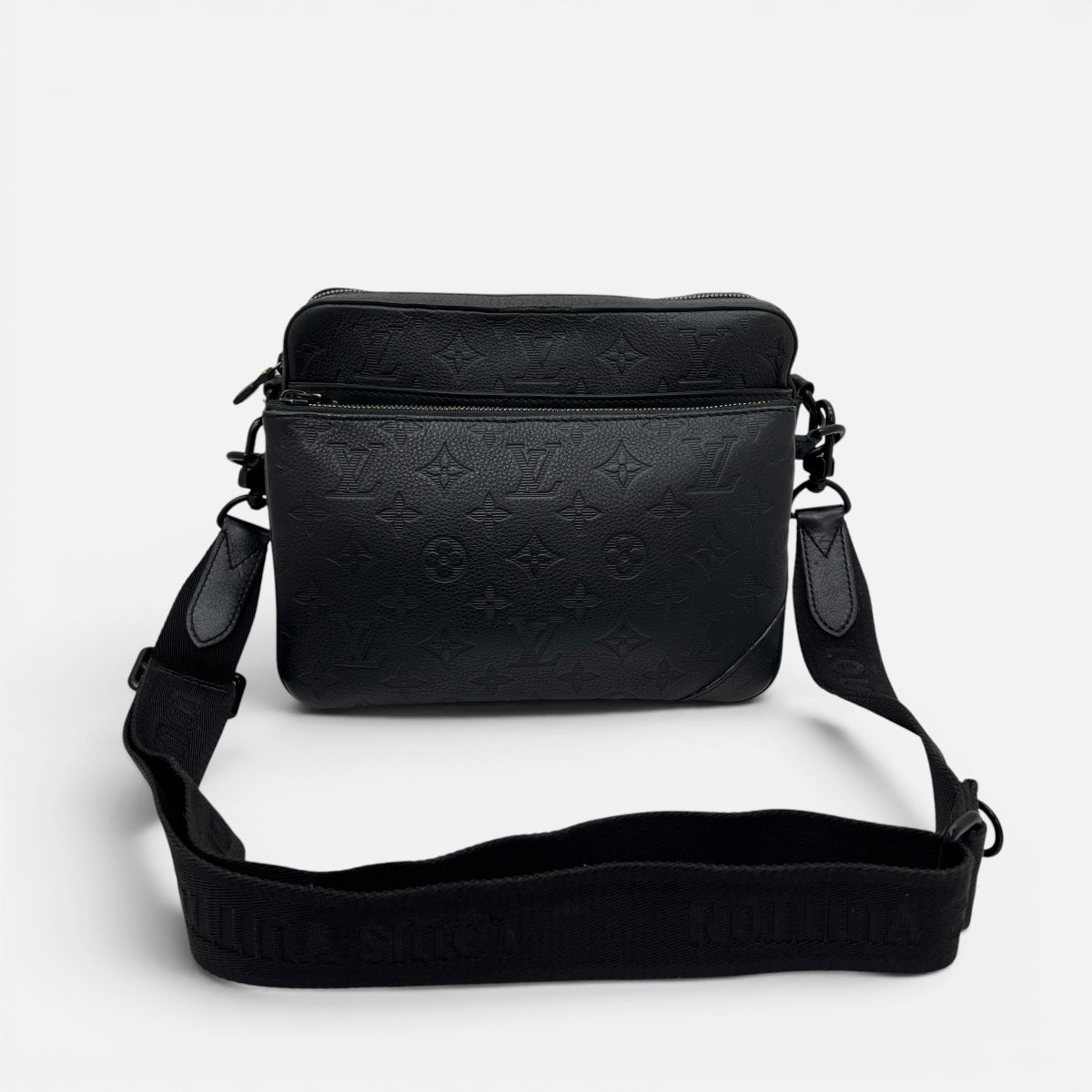 Messenger Trio Monogram Shadow
